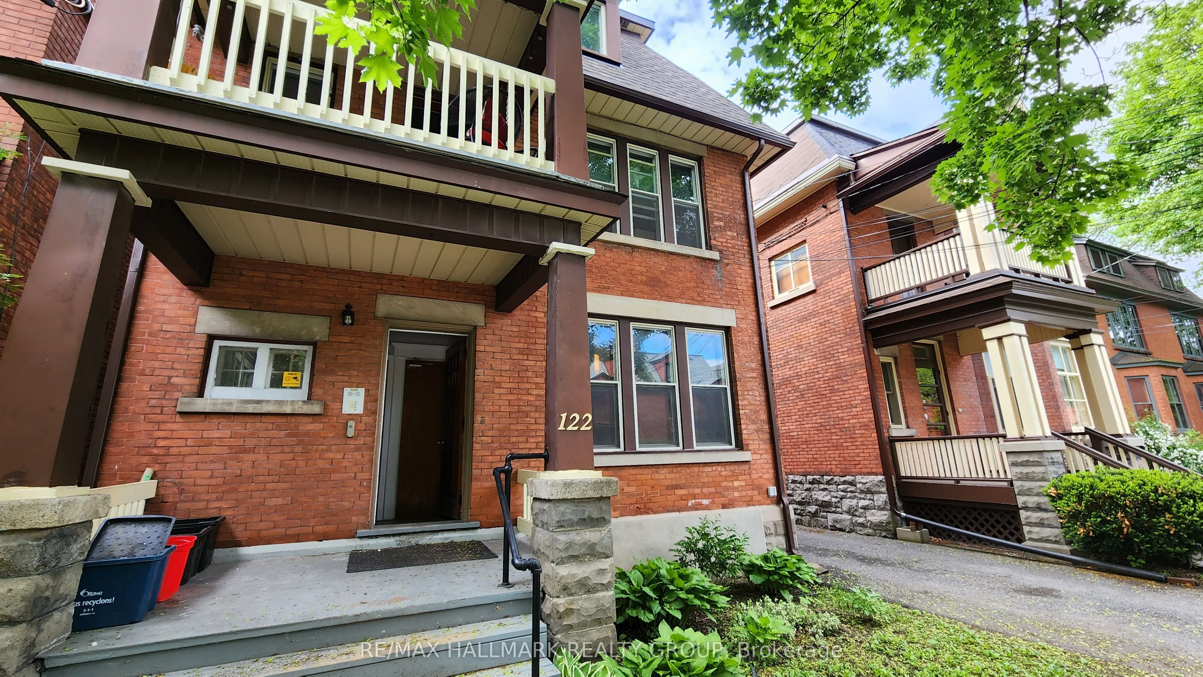 122 Fourth Avenue, #2
