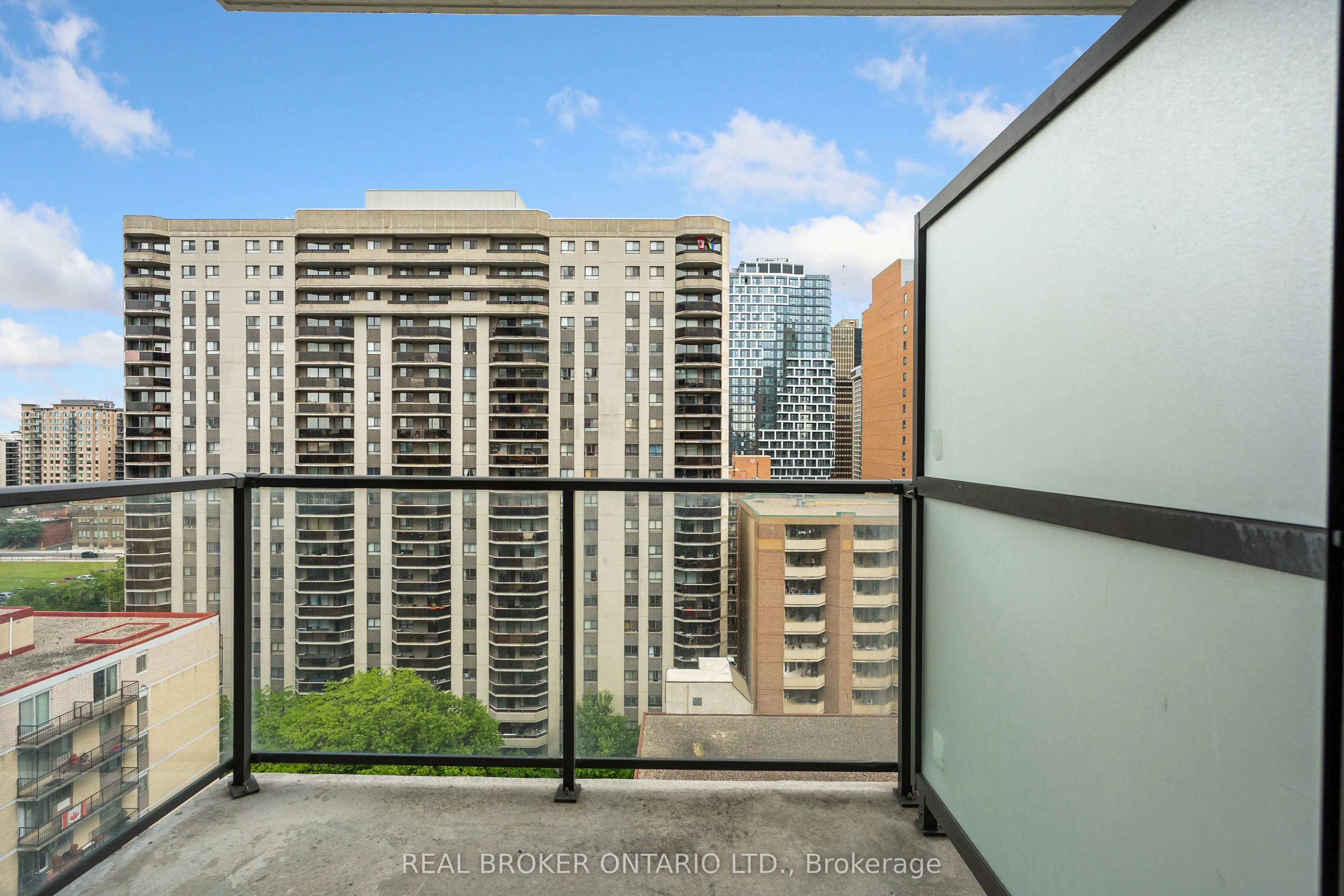 224 Lyon Street N, #1208