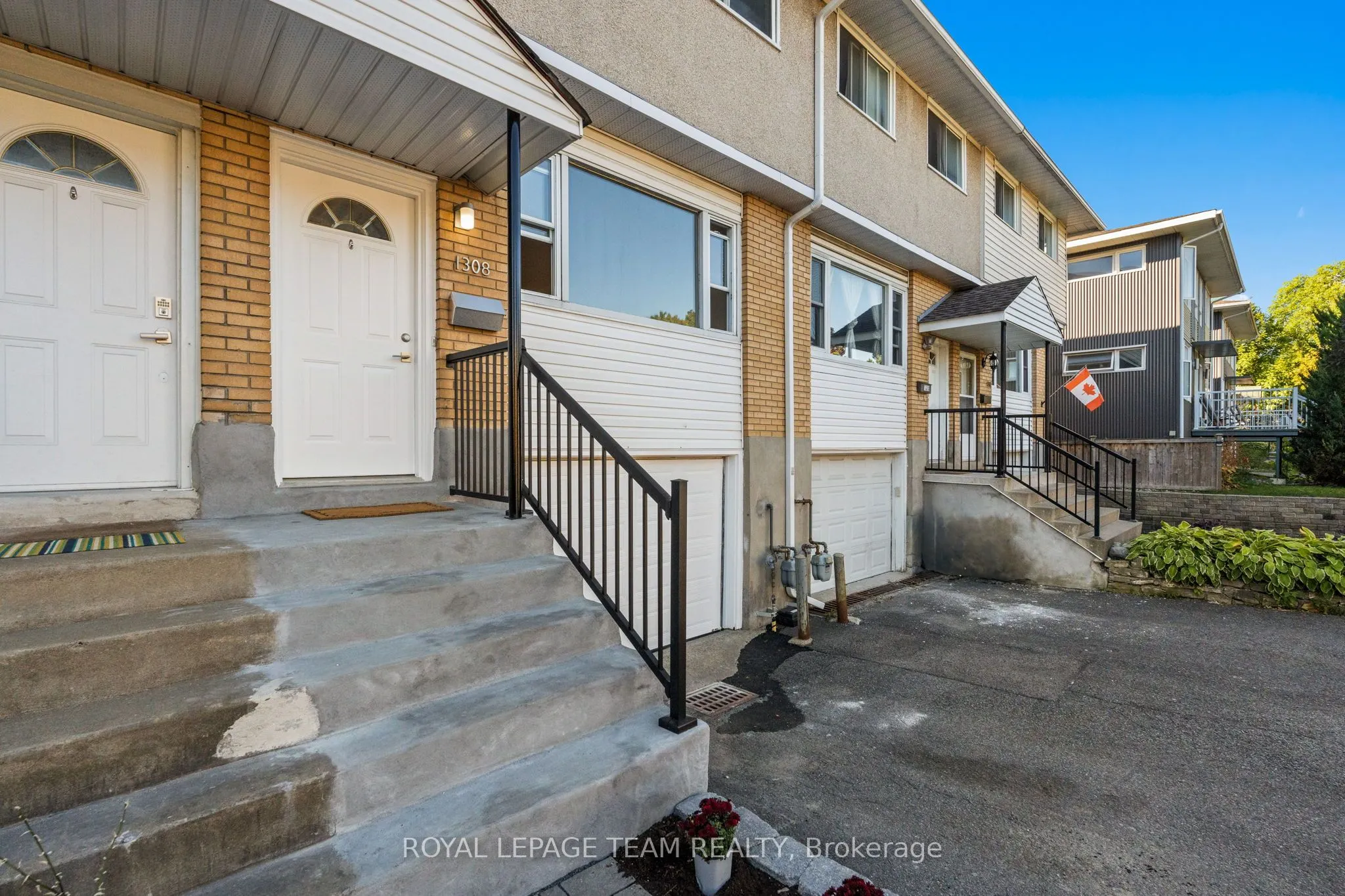 1308 Summerville Avenue