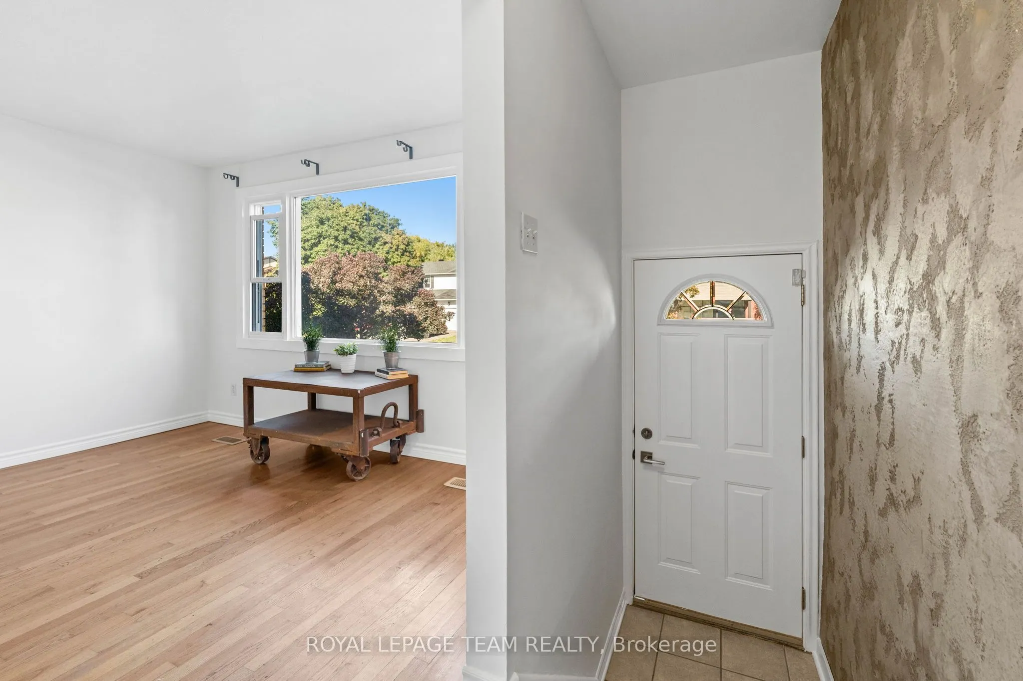 1308 Summerville Avenue