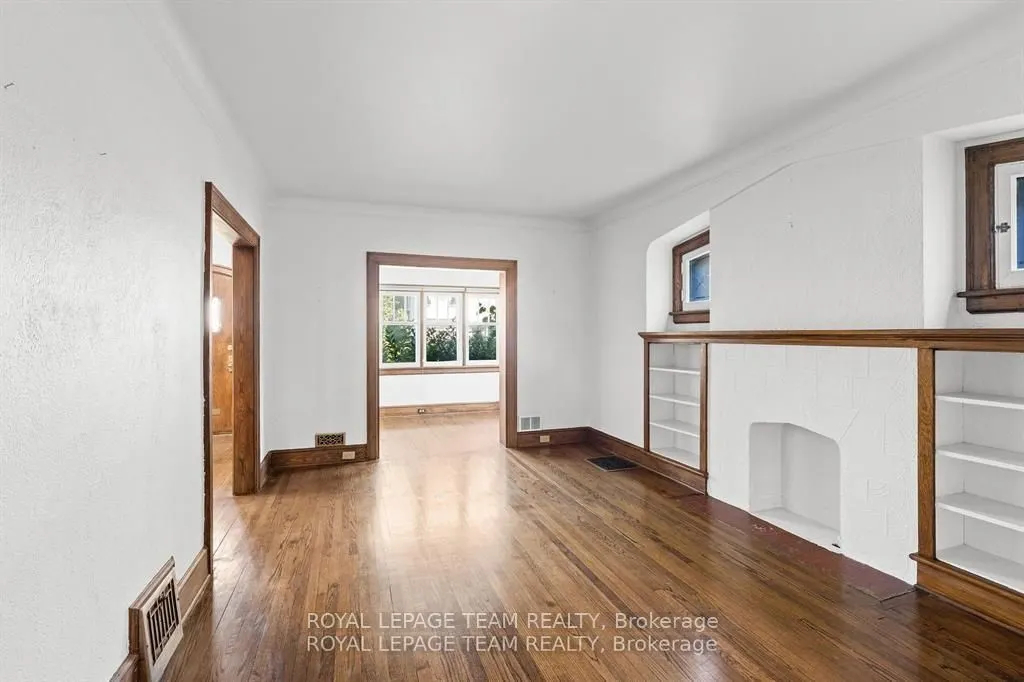 131 Acacia Avenue