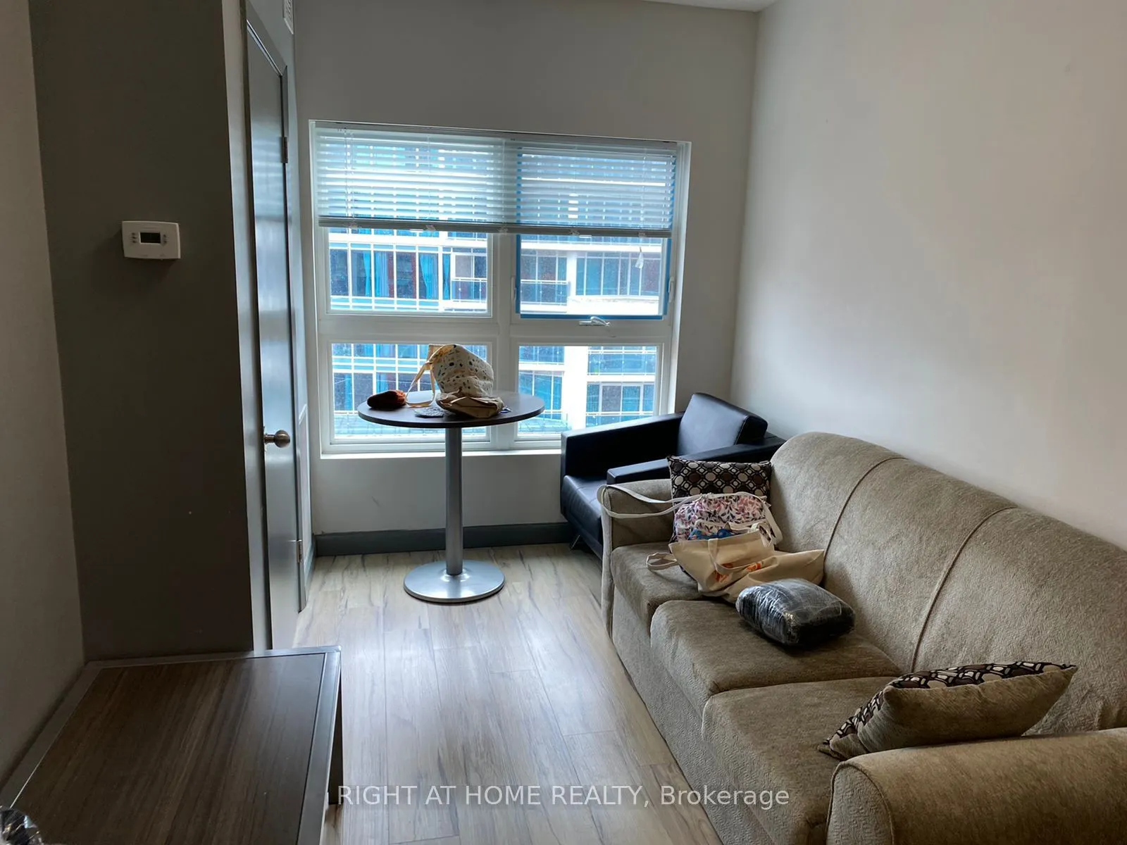258B Sunview Street, #296 (One Bedrm for RENT)