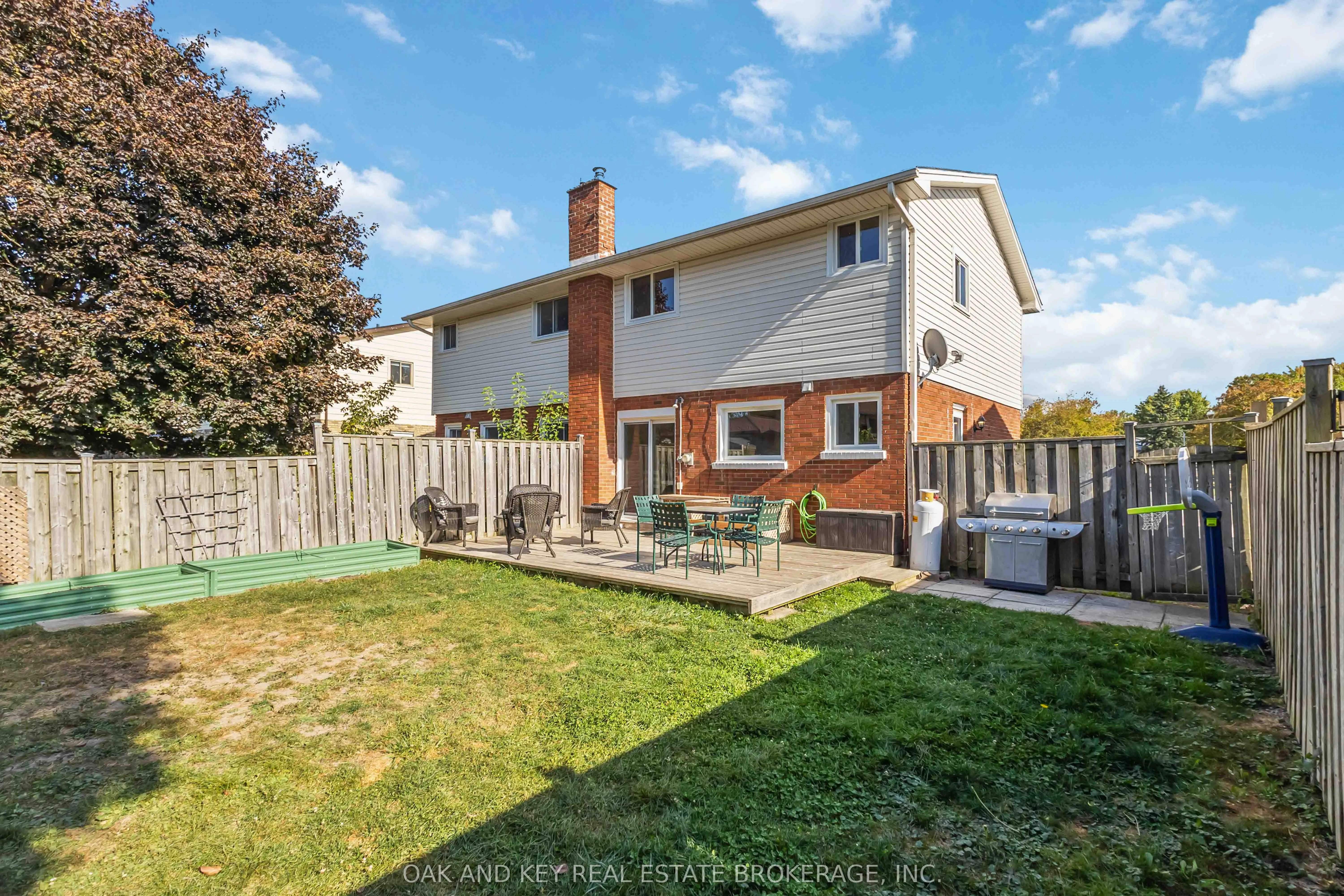 262 Admiral Drive