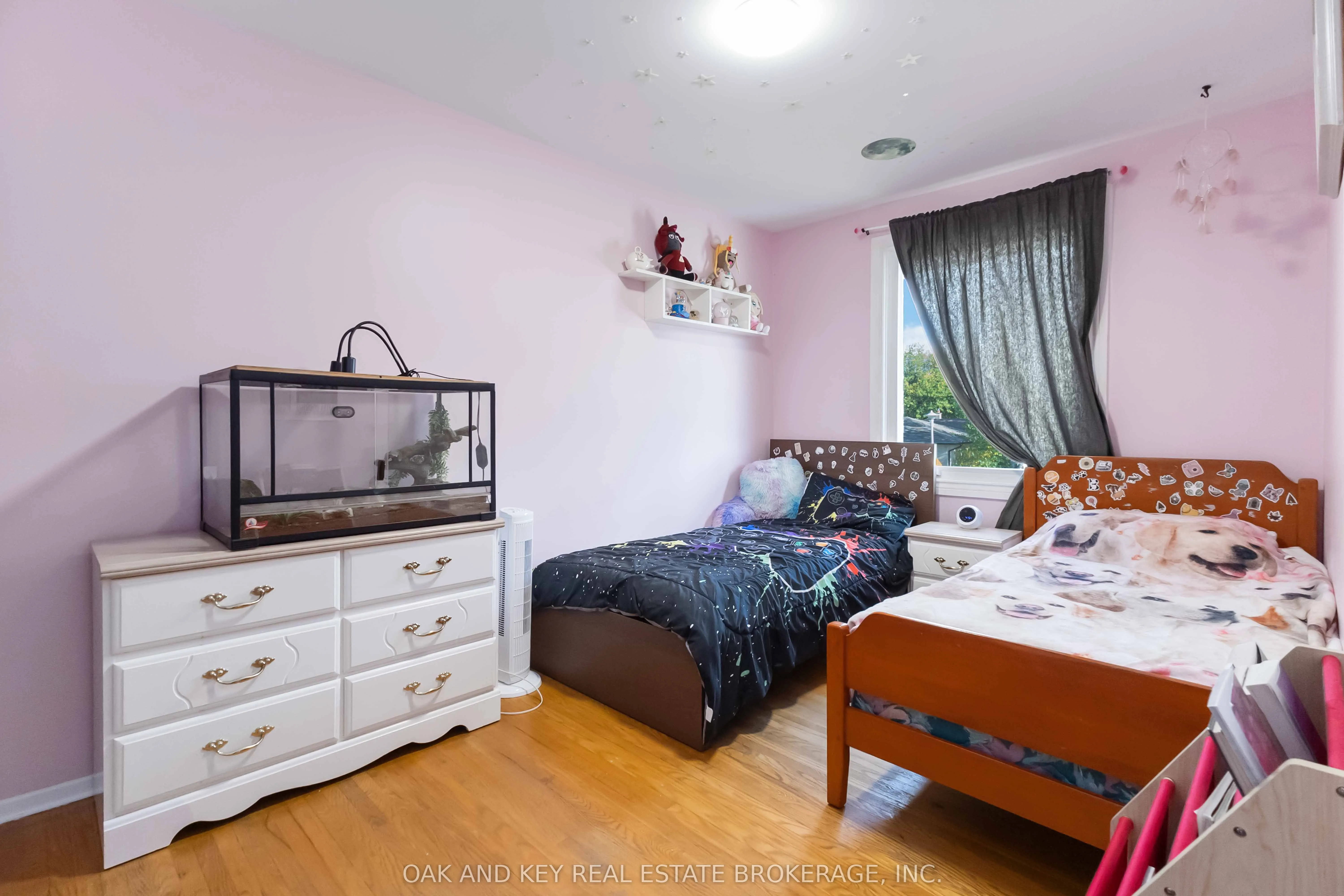 262 Admiral Drive
