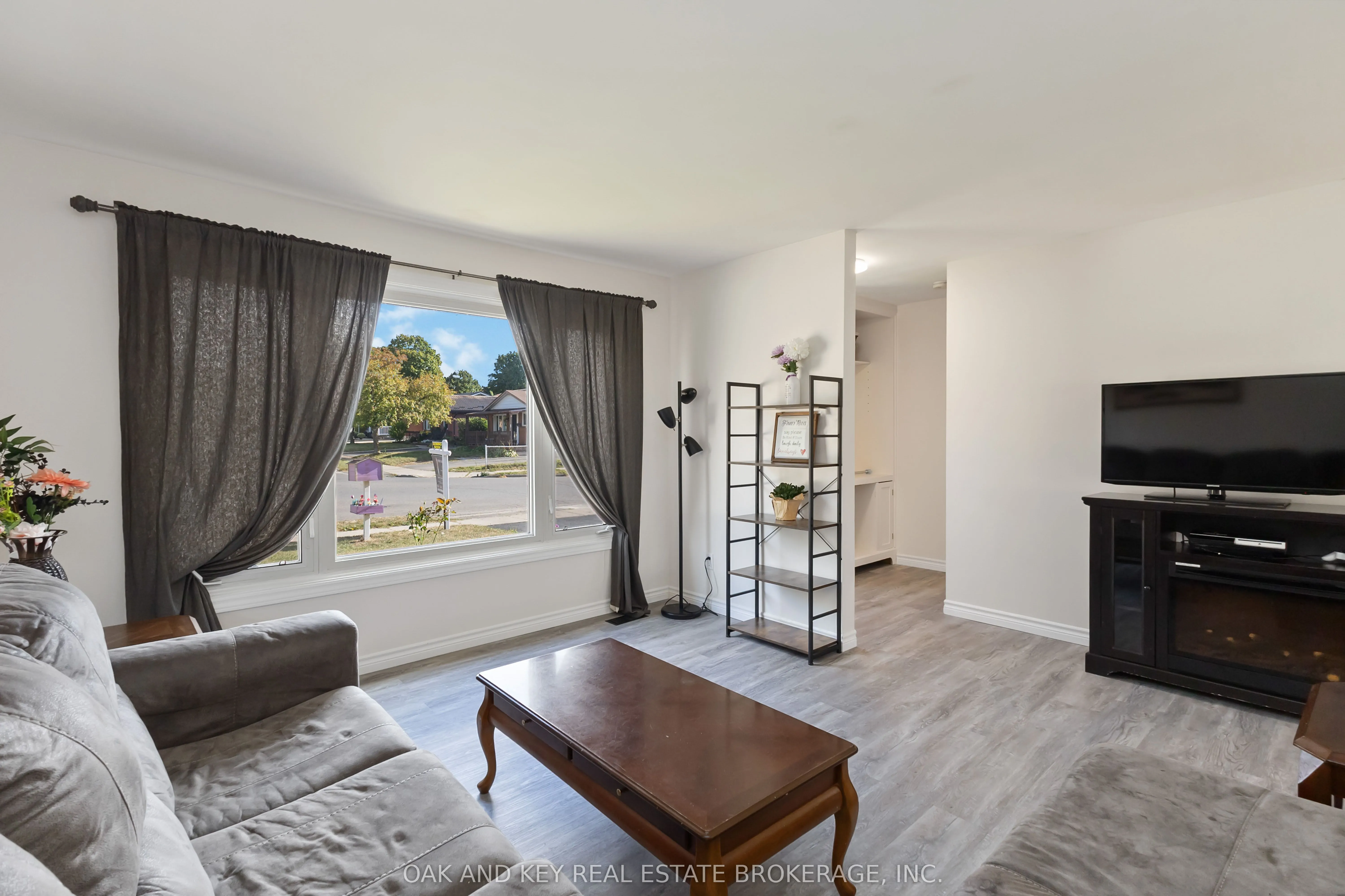 262 Admiral Drive