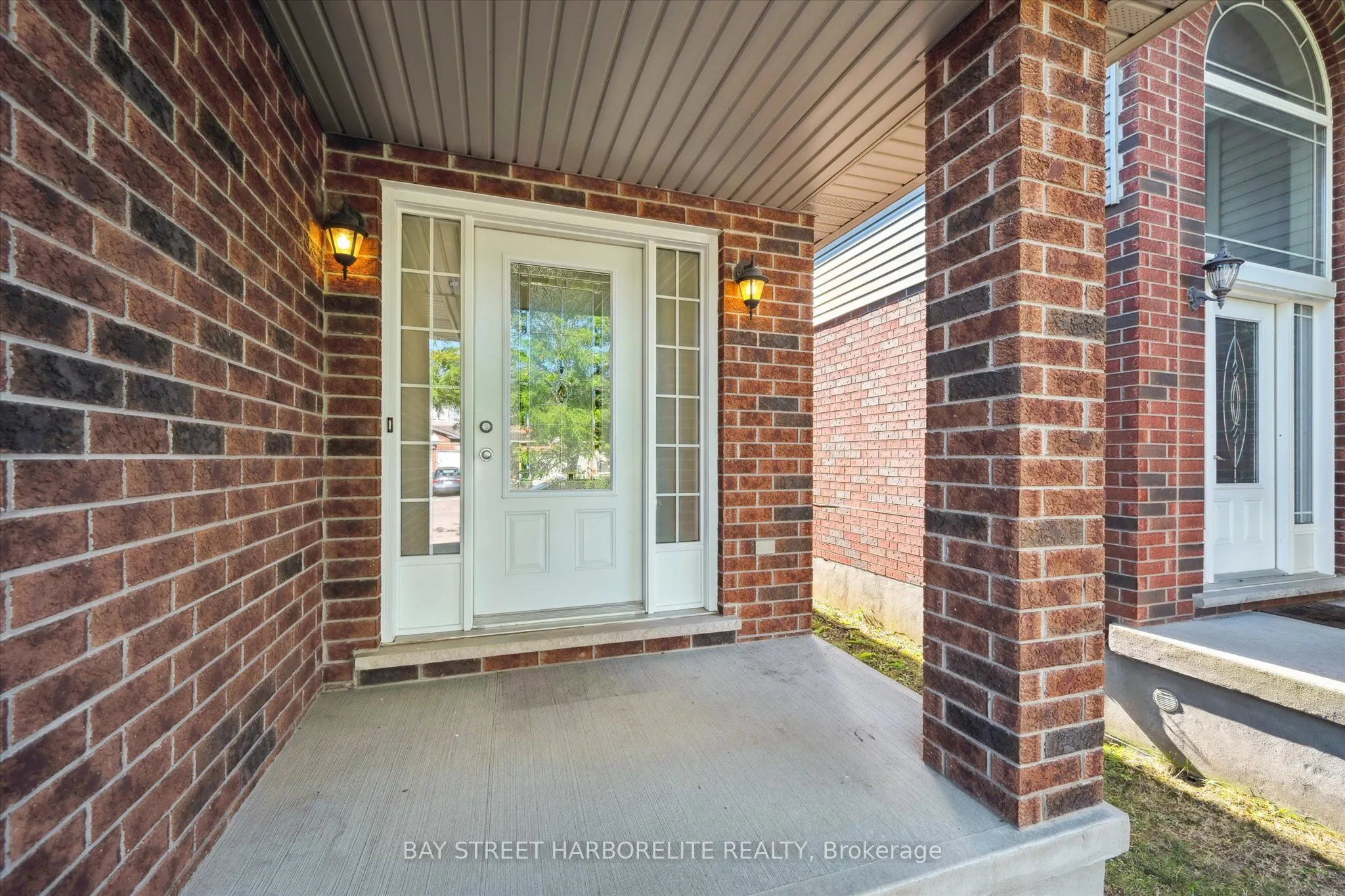 128 CLOUGH Crescent