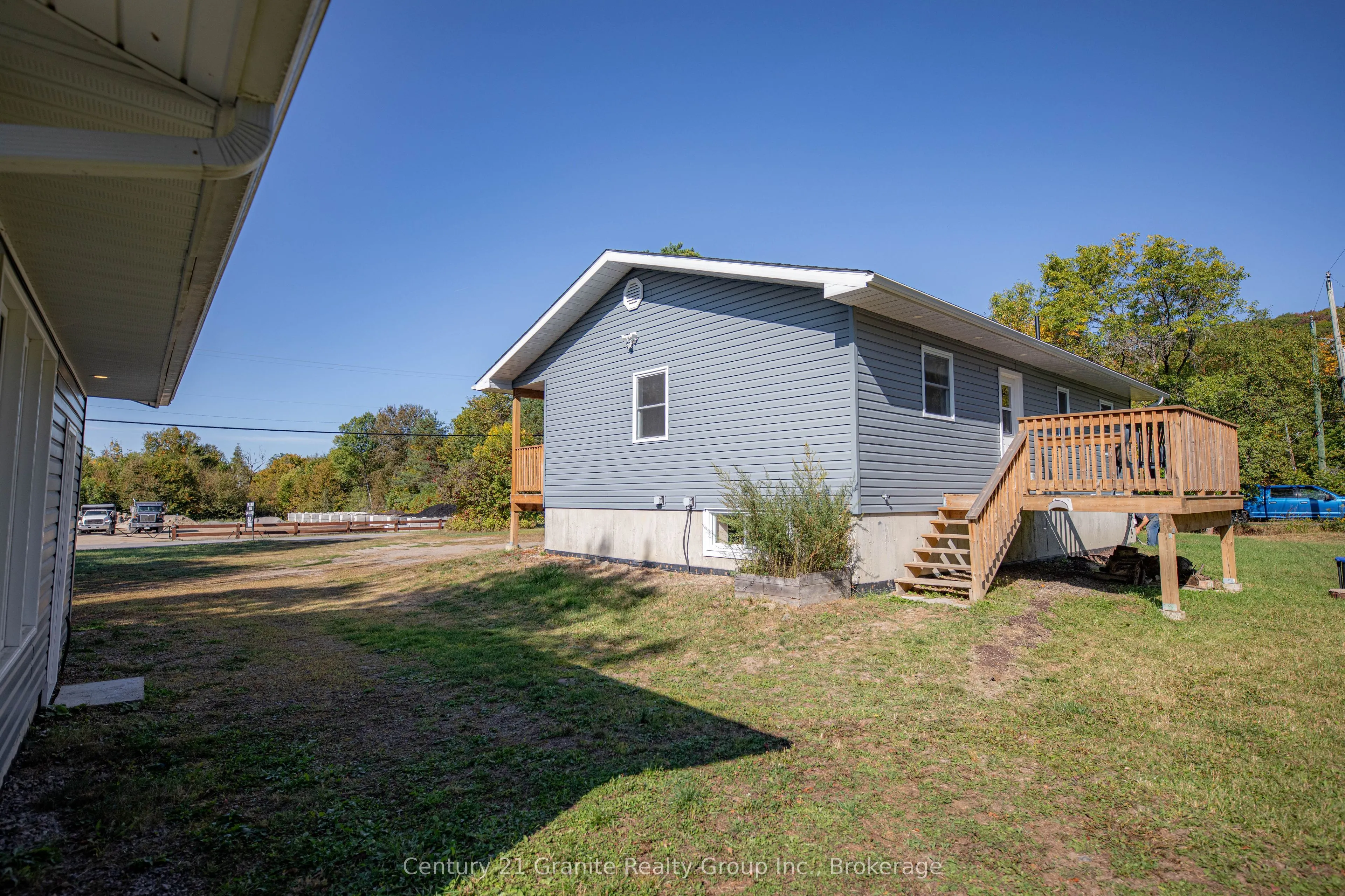 1160 Kennisis Lake Road