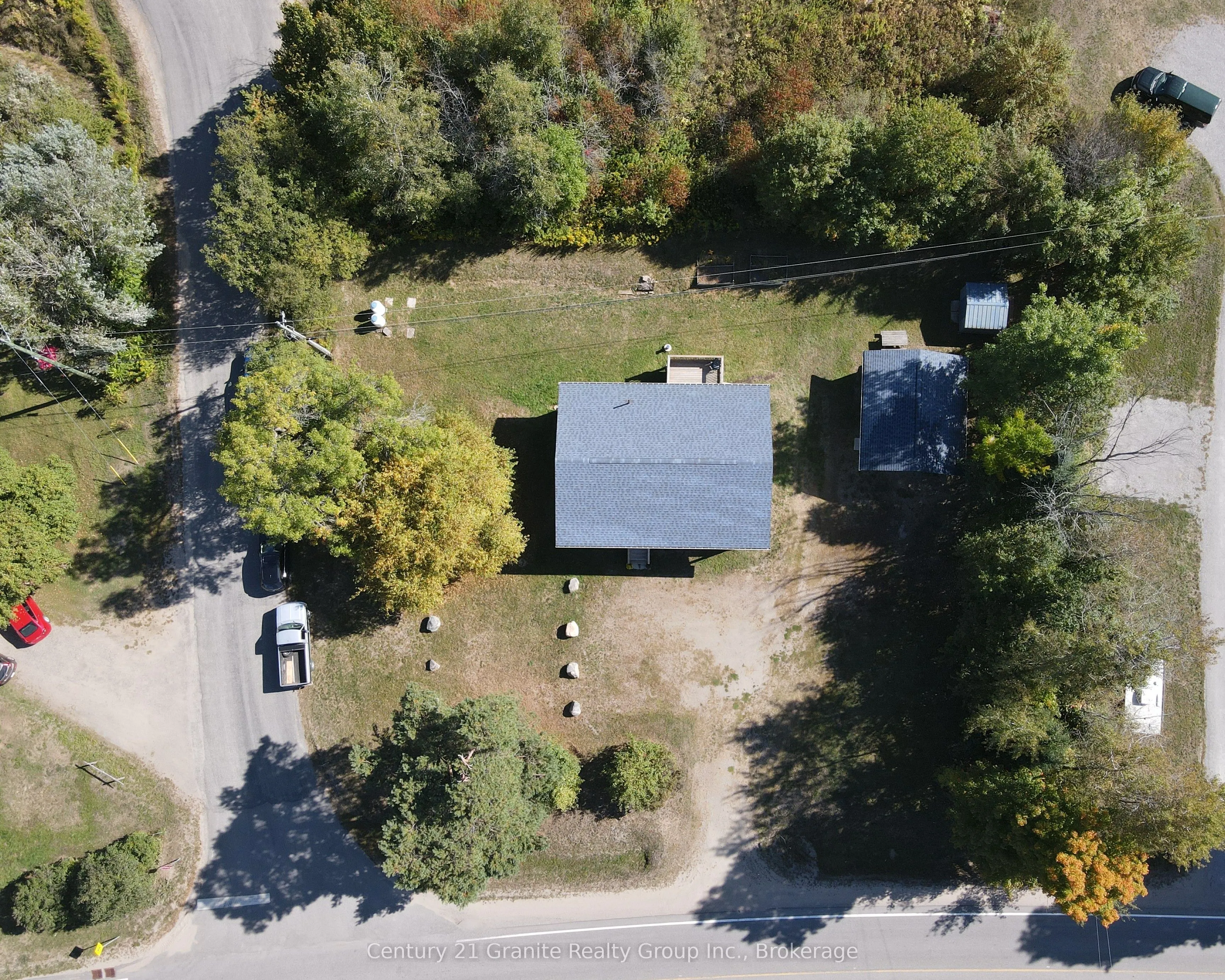 1160 Kennisis Lake Road