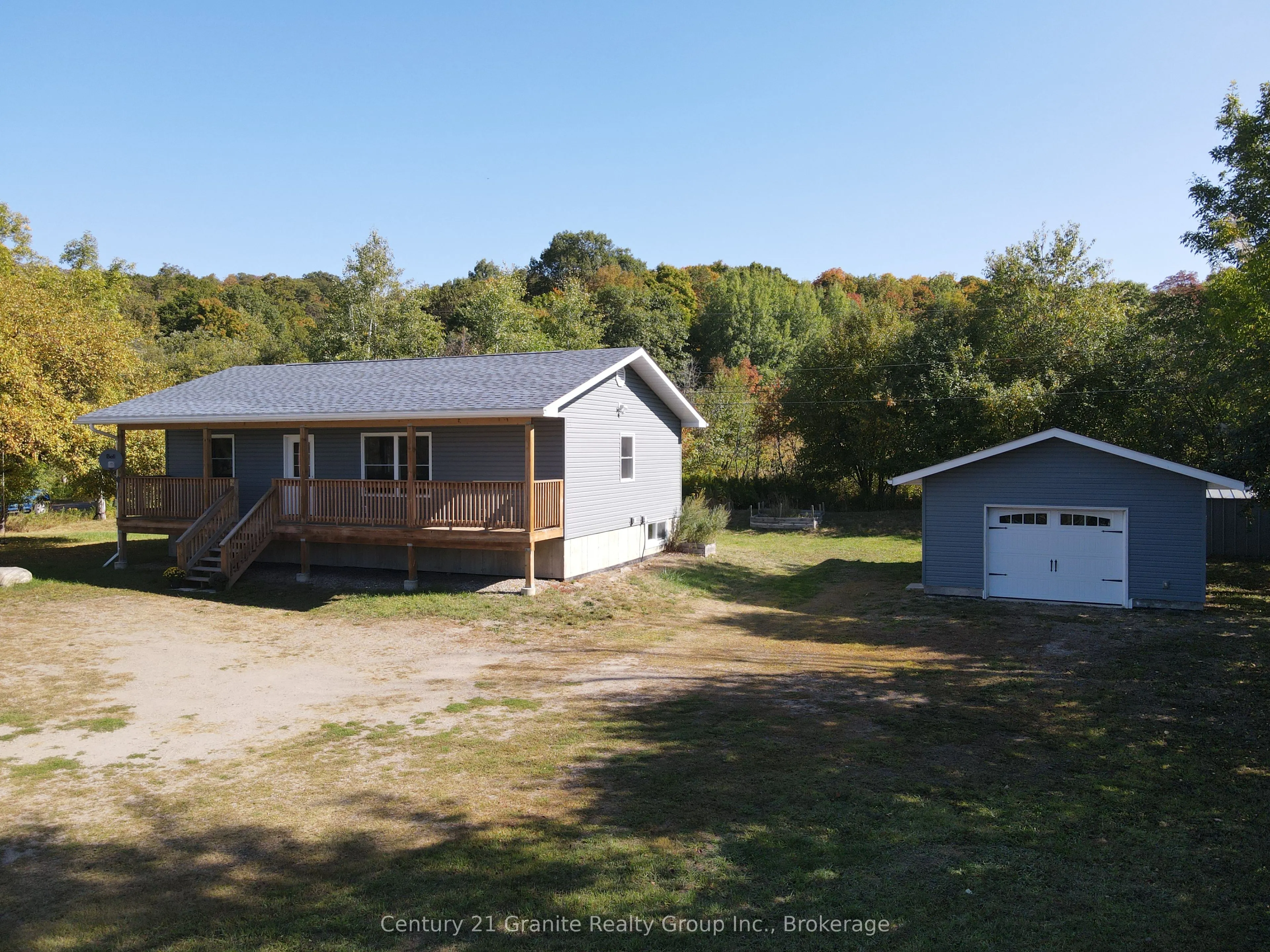 1160 Kennisis Lake Road