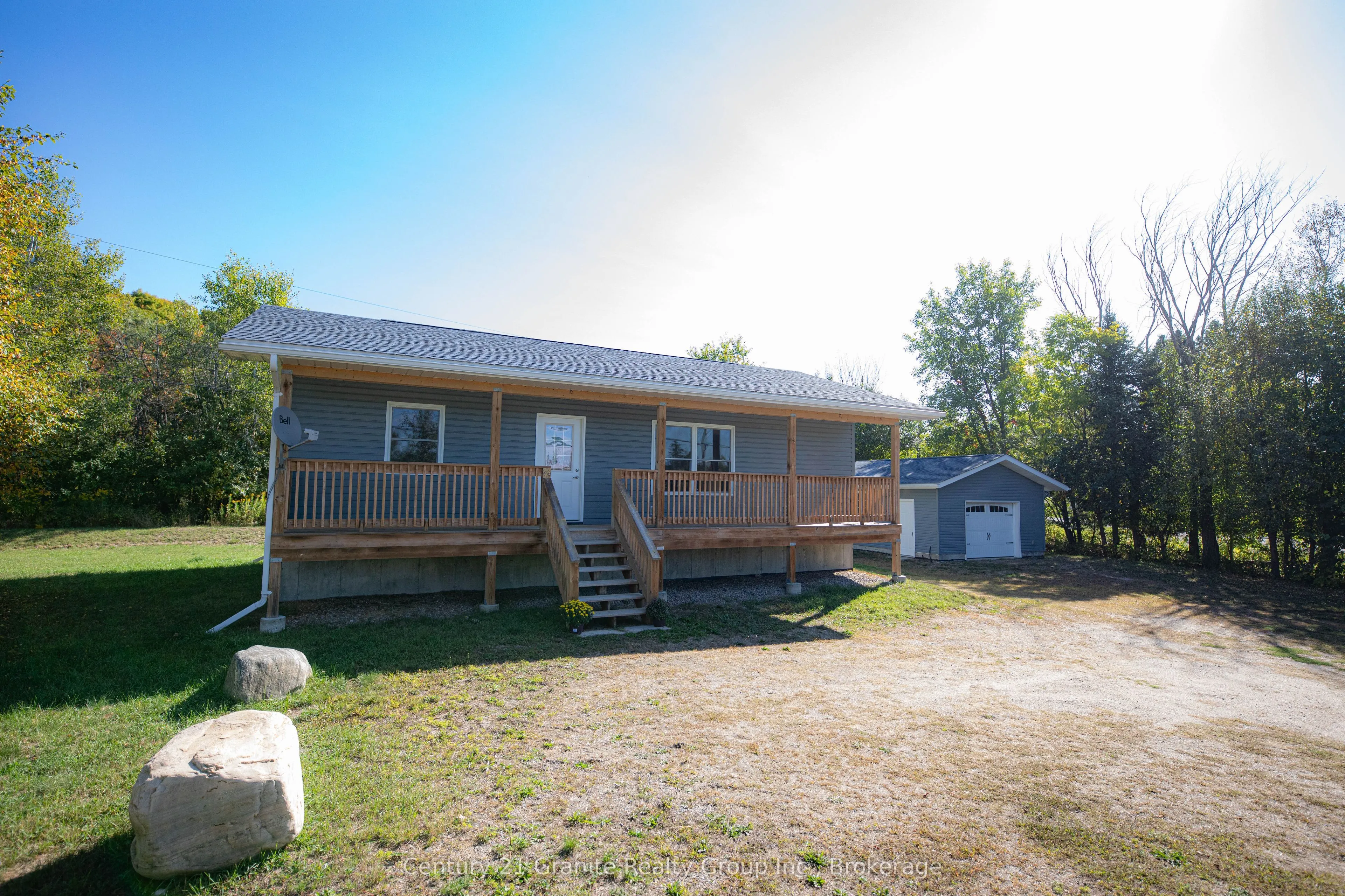 1160 Kennisis Lake Road