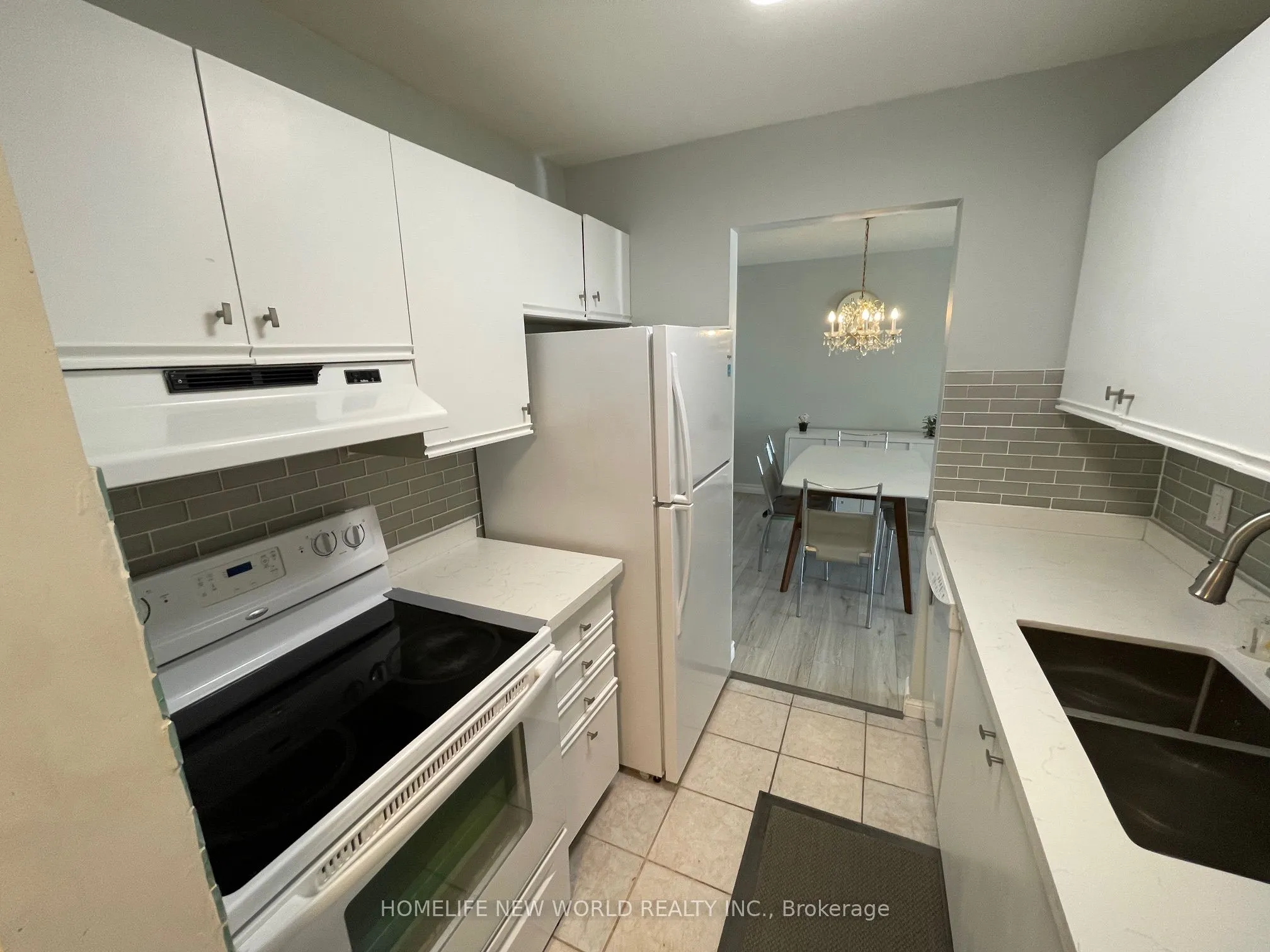 733 Deveron Crescent, #317