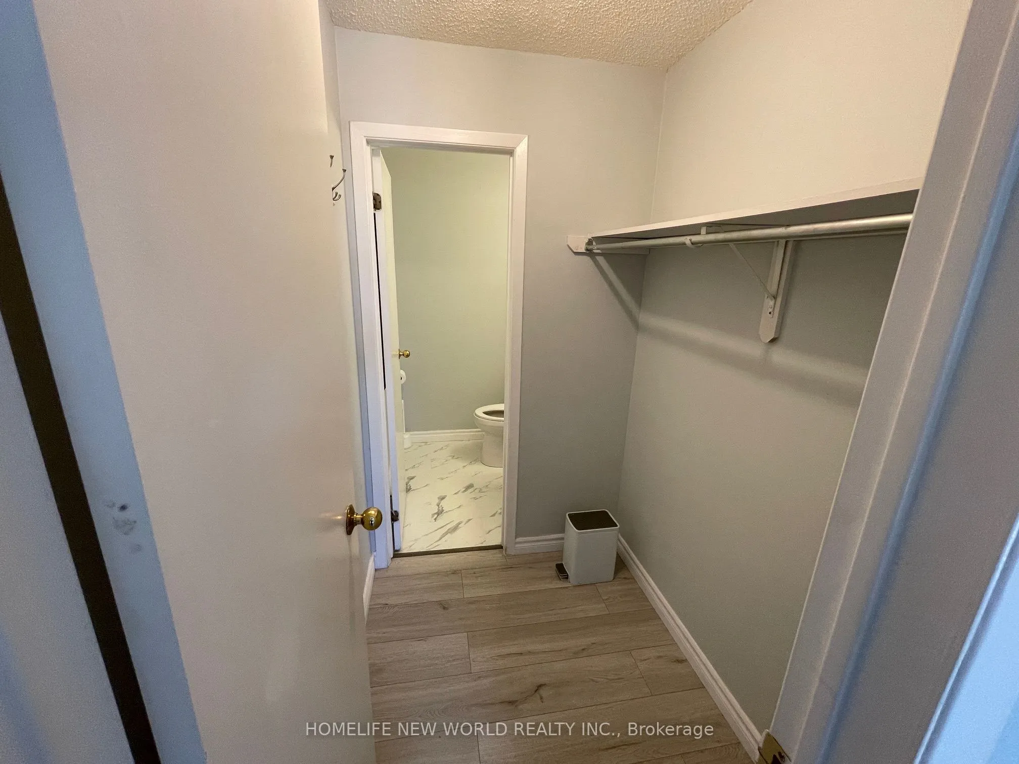 733 Deveron Crescent, #317