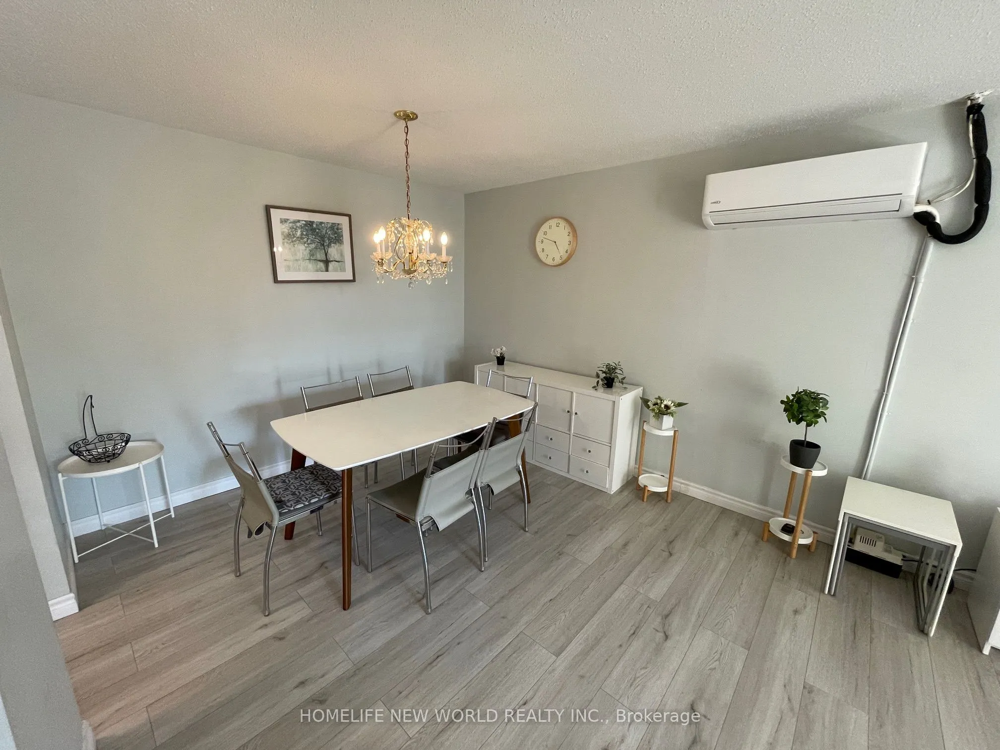 733 Deveron Crescent, #317