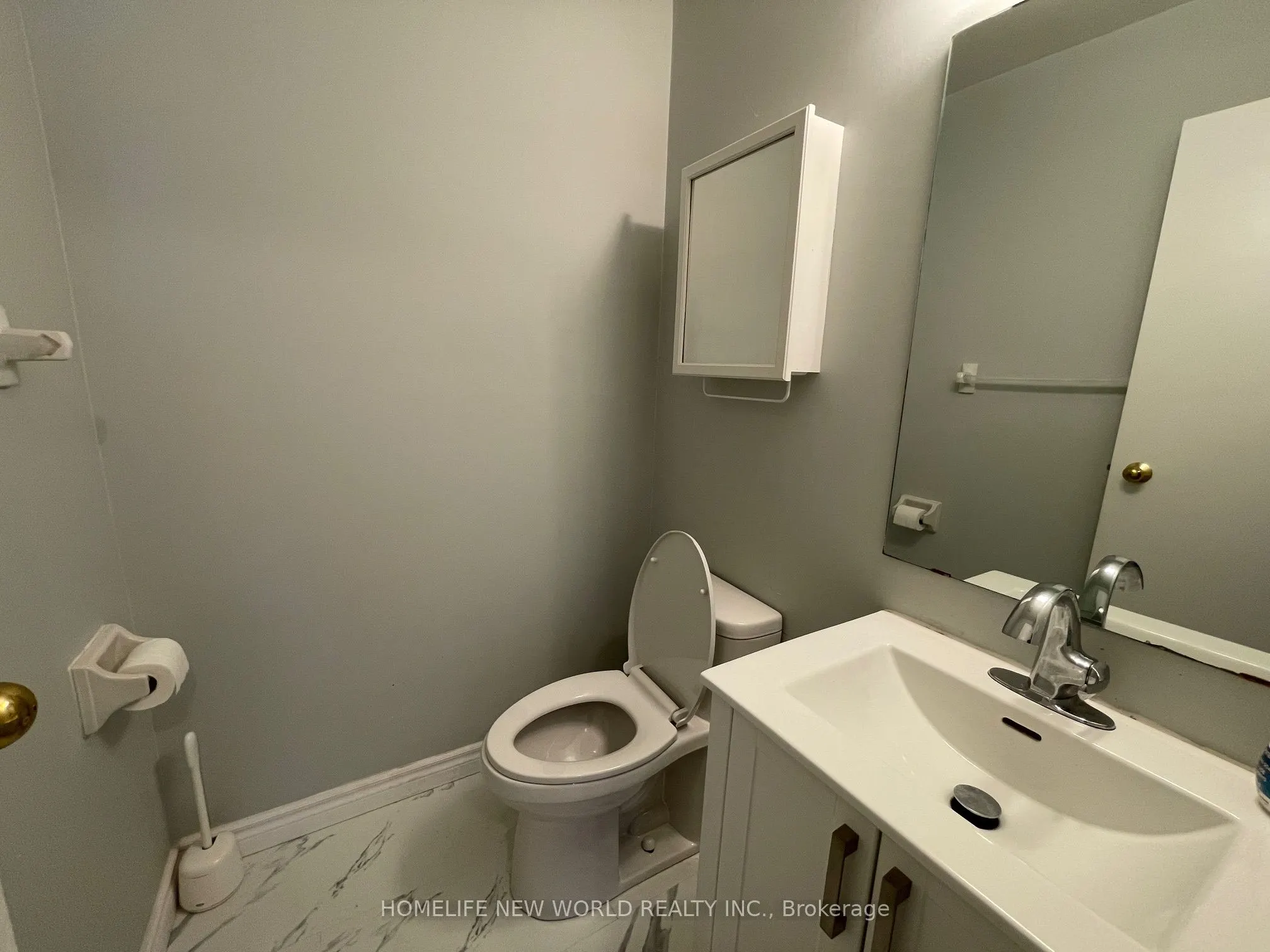 733 Deveron Crescent, #317