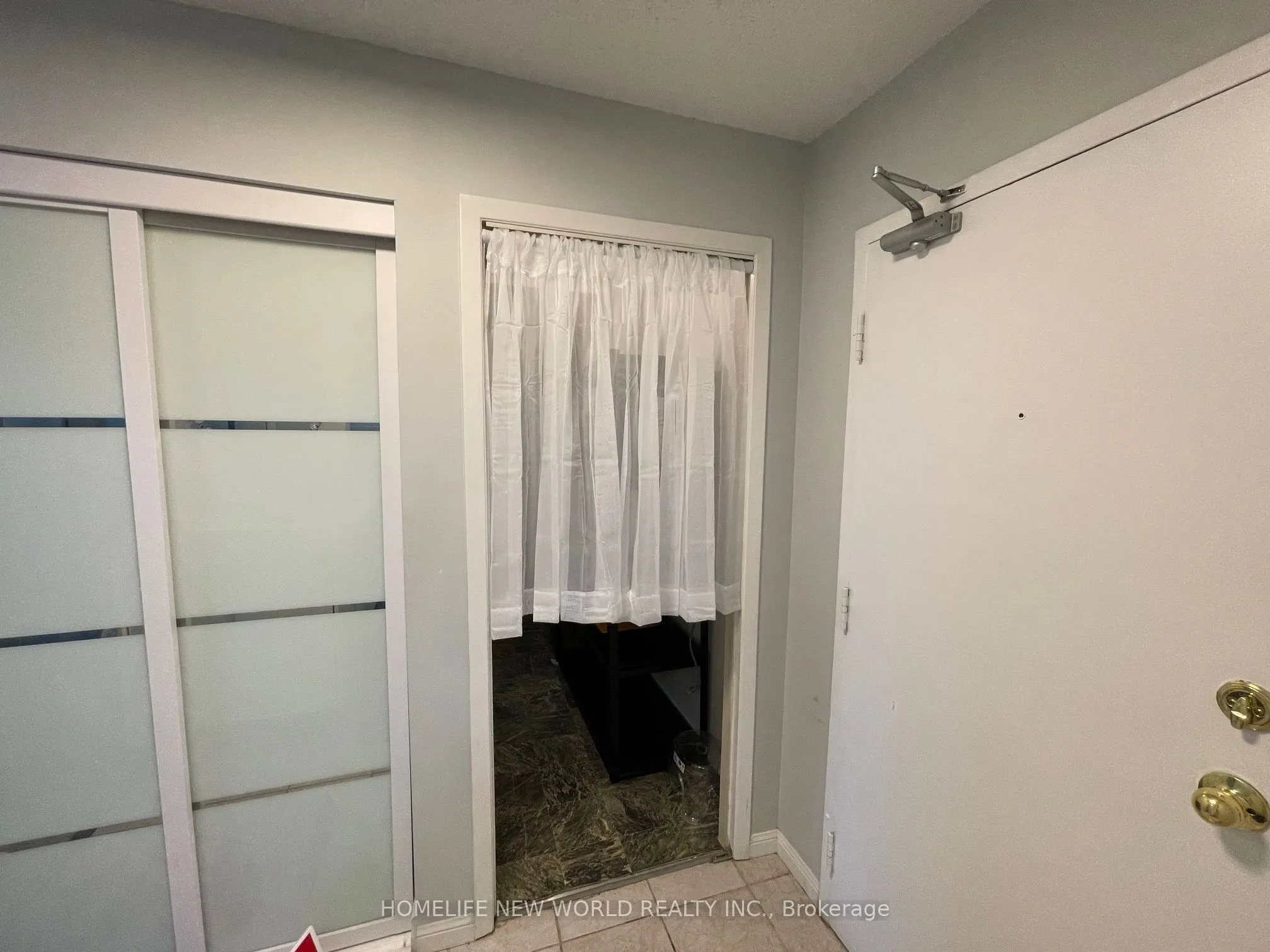 733 Deveron Crescent, #317