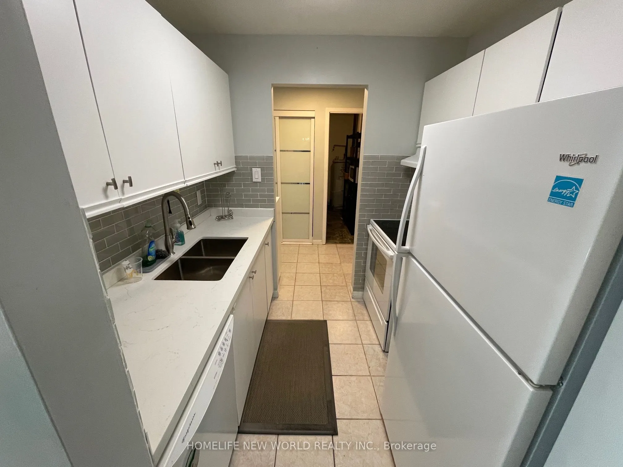 733 Deveron Crescent, #317