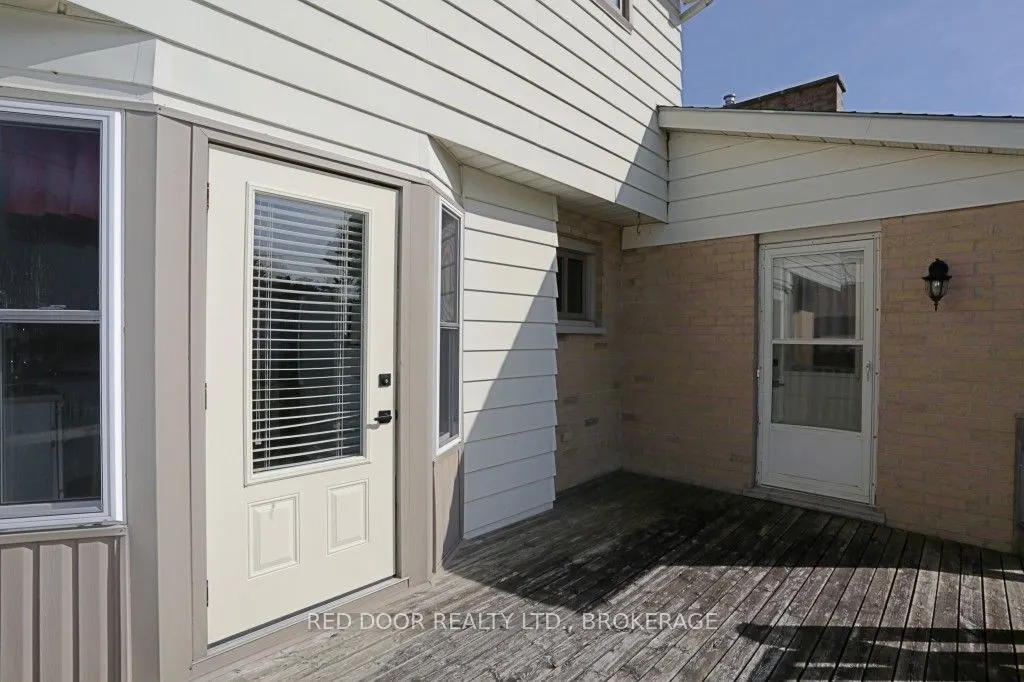 41 Luton Crescent