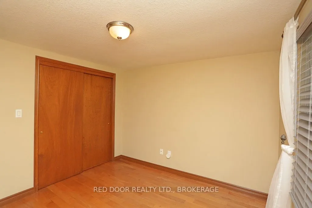 41 Luton Crescent