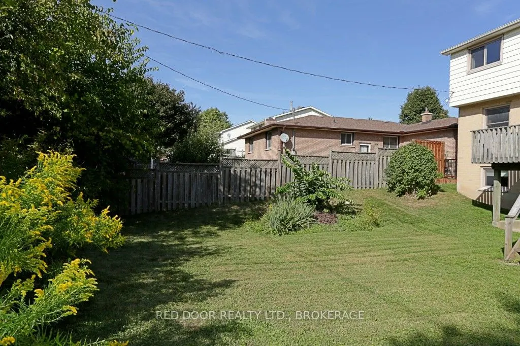 41 Luton Crescent