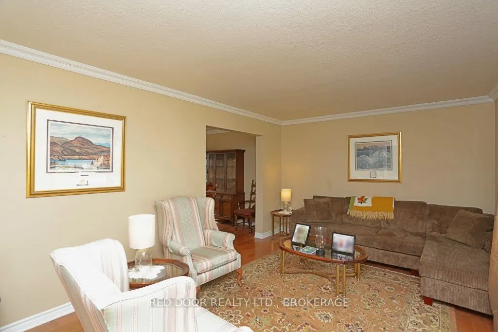 41 Luton Crescent
