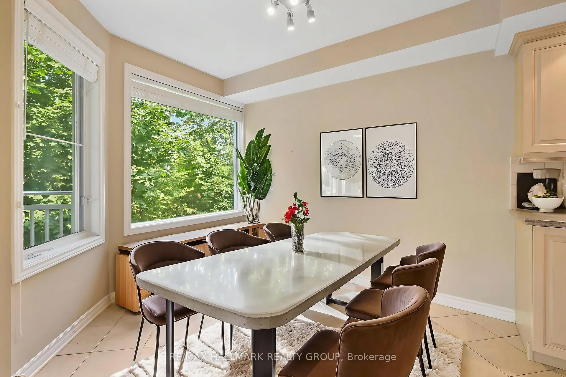131 Robson Court, #1A