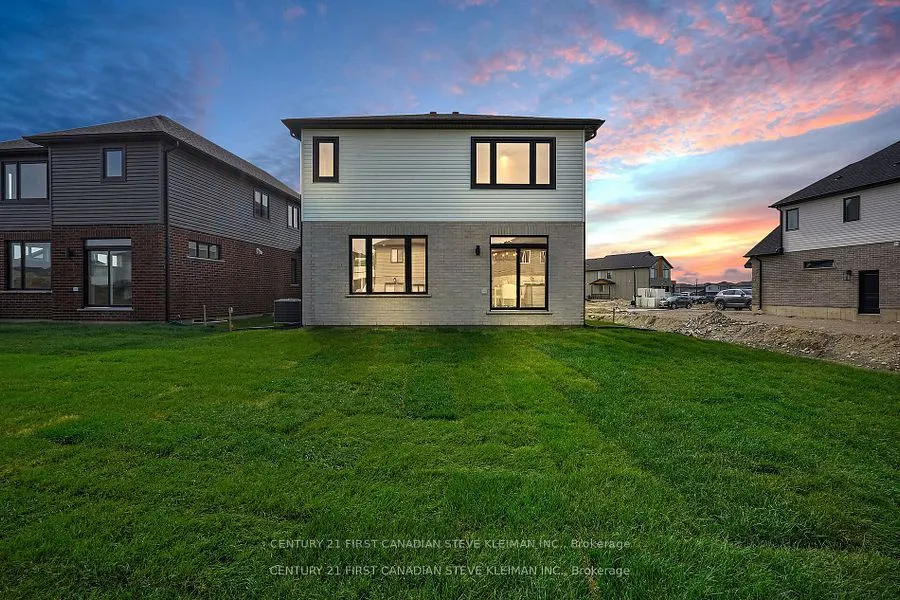 1327 Bush Hill Link