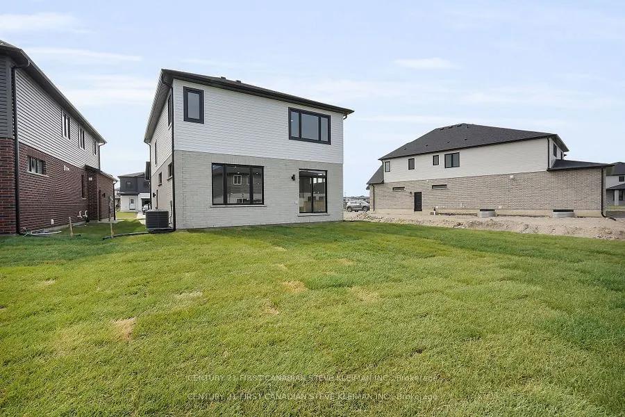 1327 Bush Hill Link