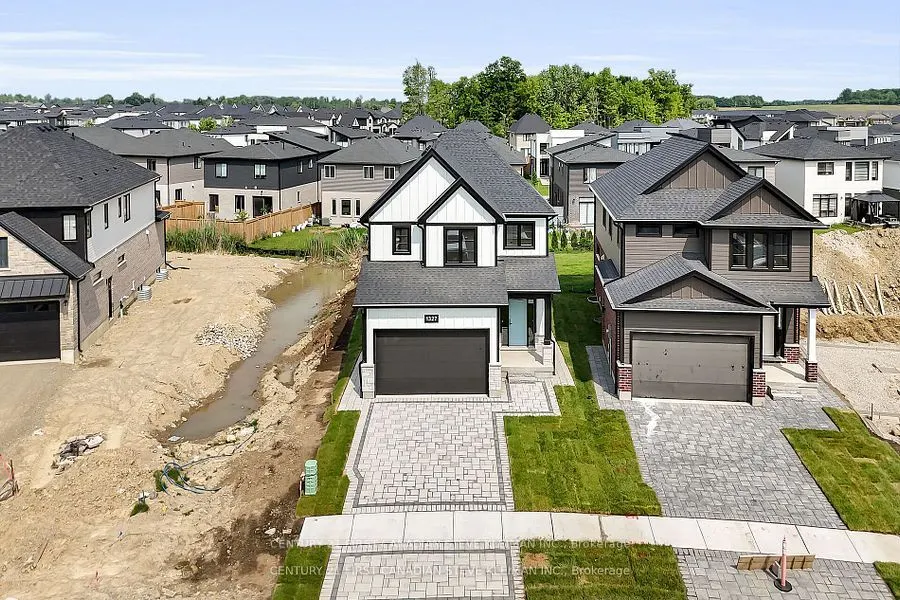 1327 Bush Hill Link