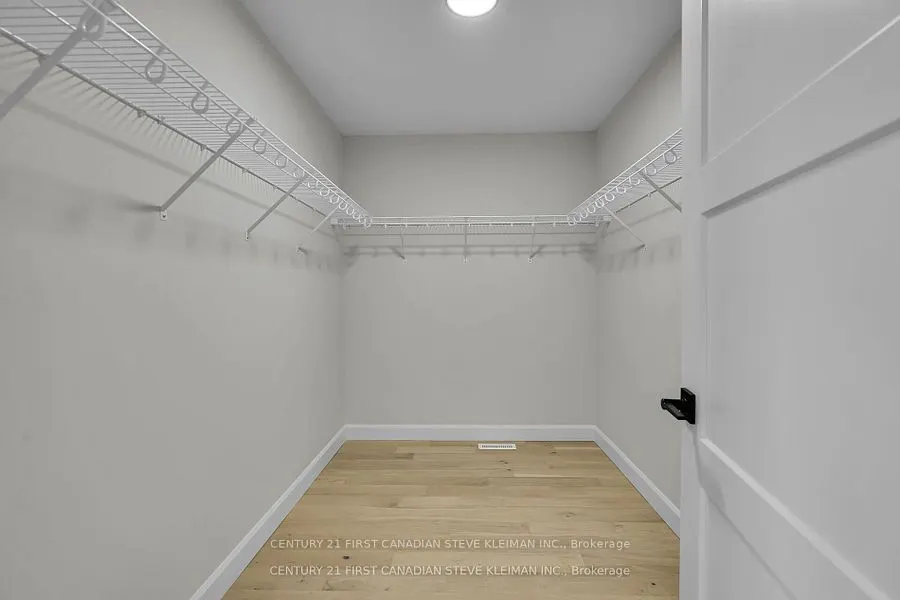 1327 Bush Hill Link