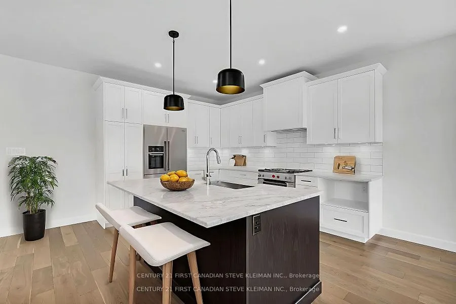1331 Bush Hill Link