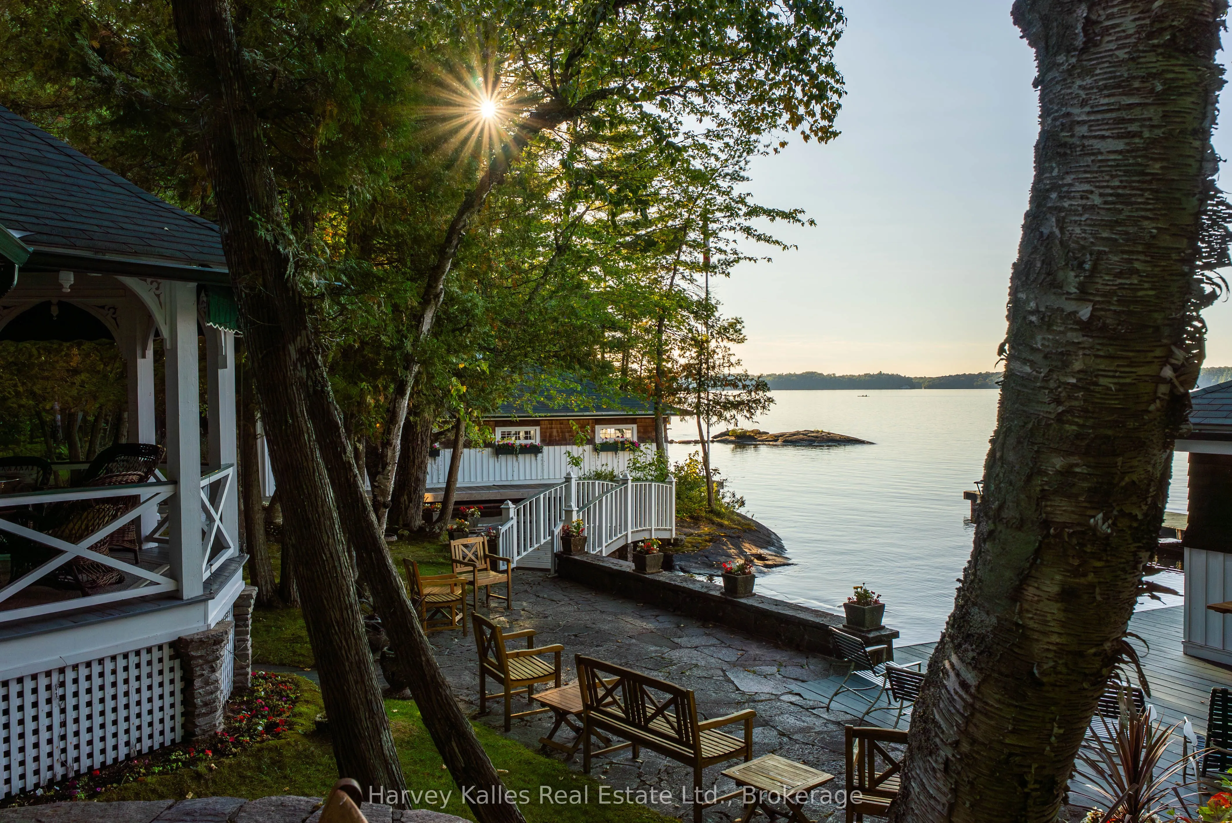 1052 Longhurst Road, #22