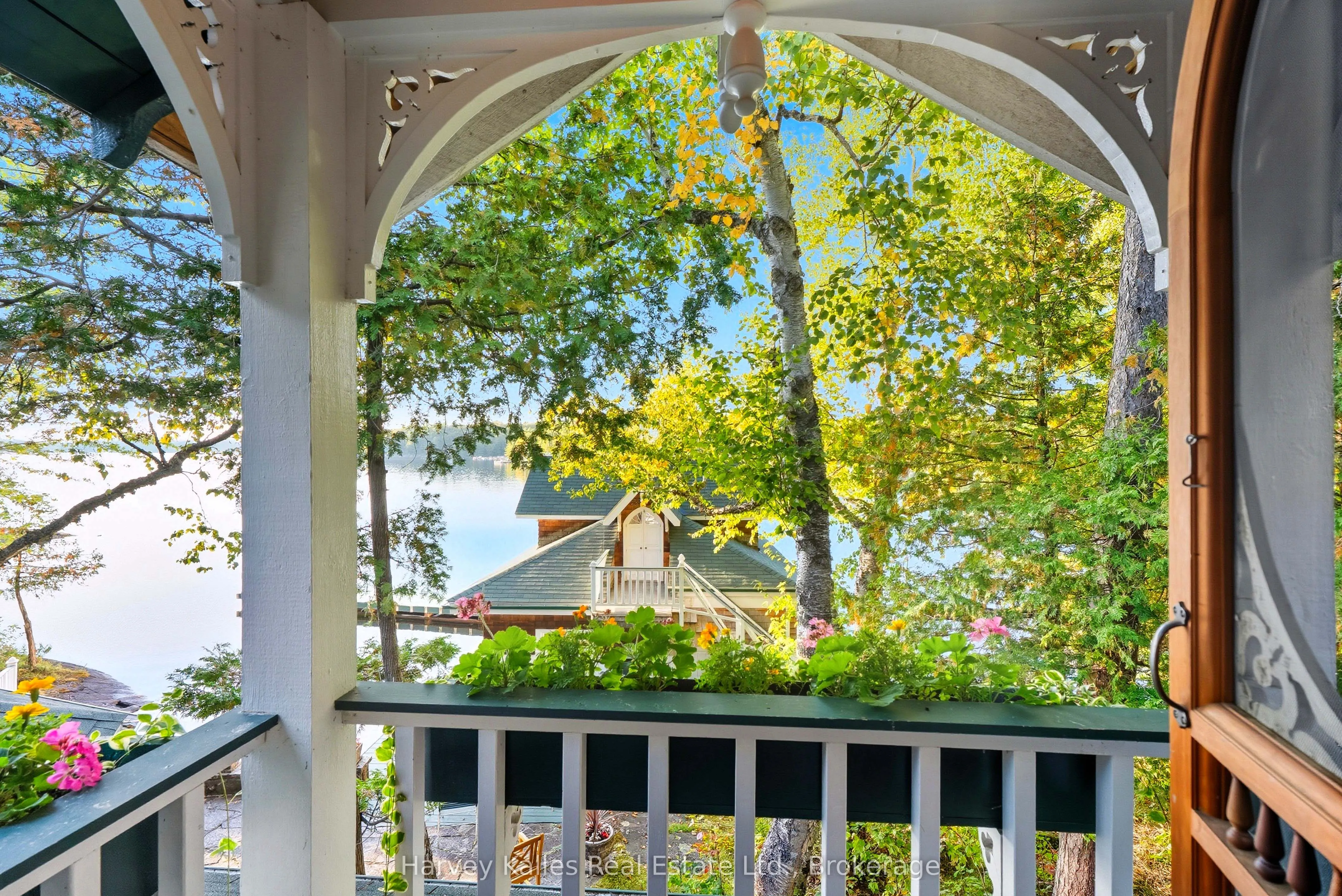 1052 Longhurst Road, #22