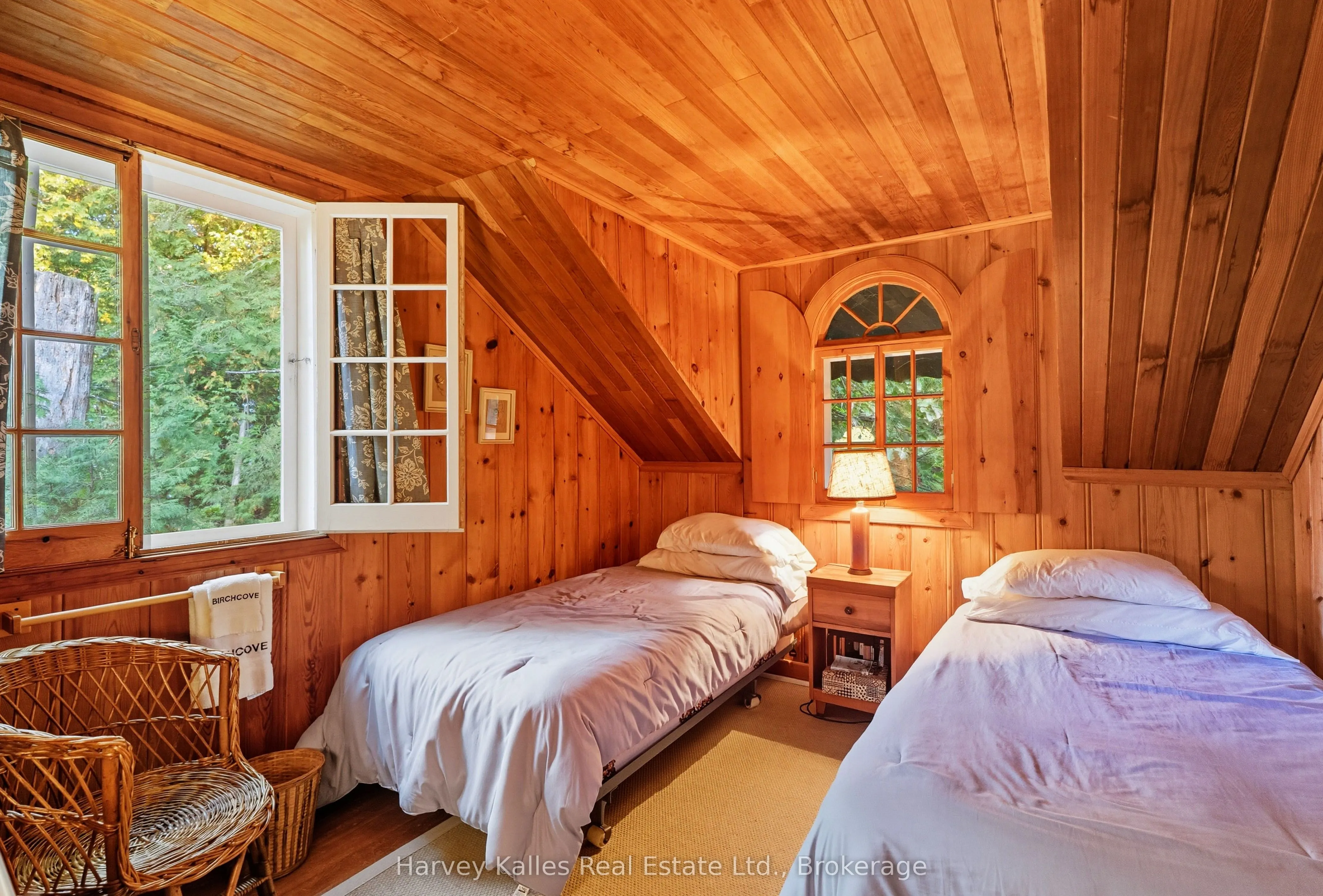 1052 Longhurst Road, #22