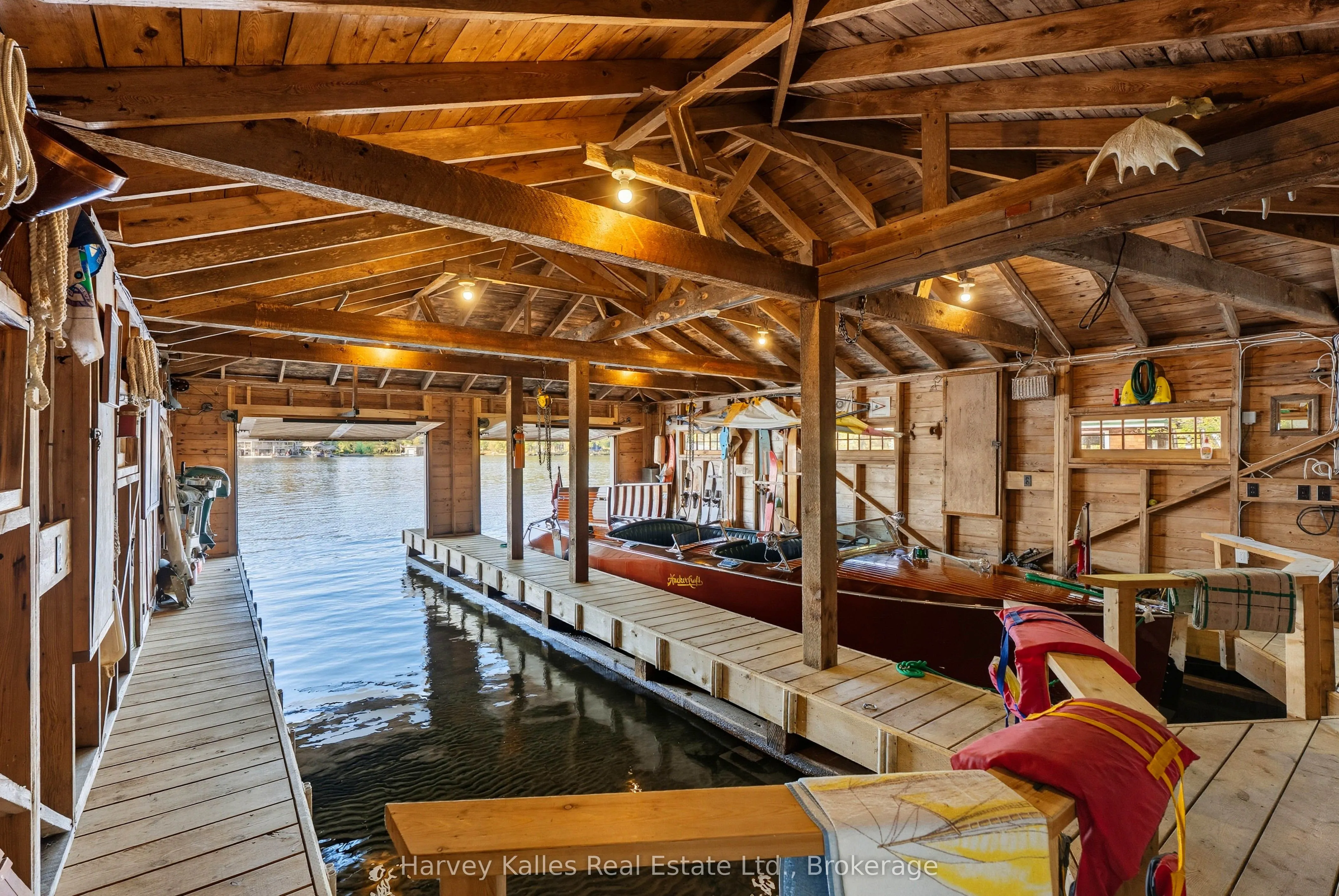 1052 Longhurst Road, #22