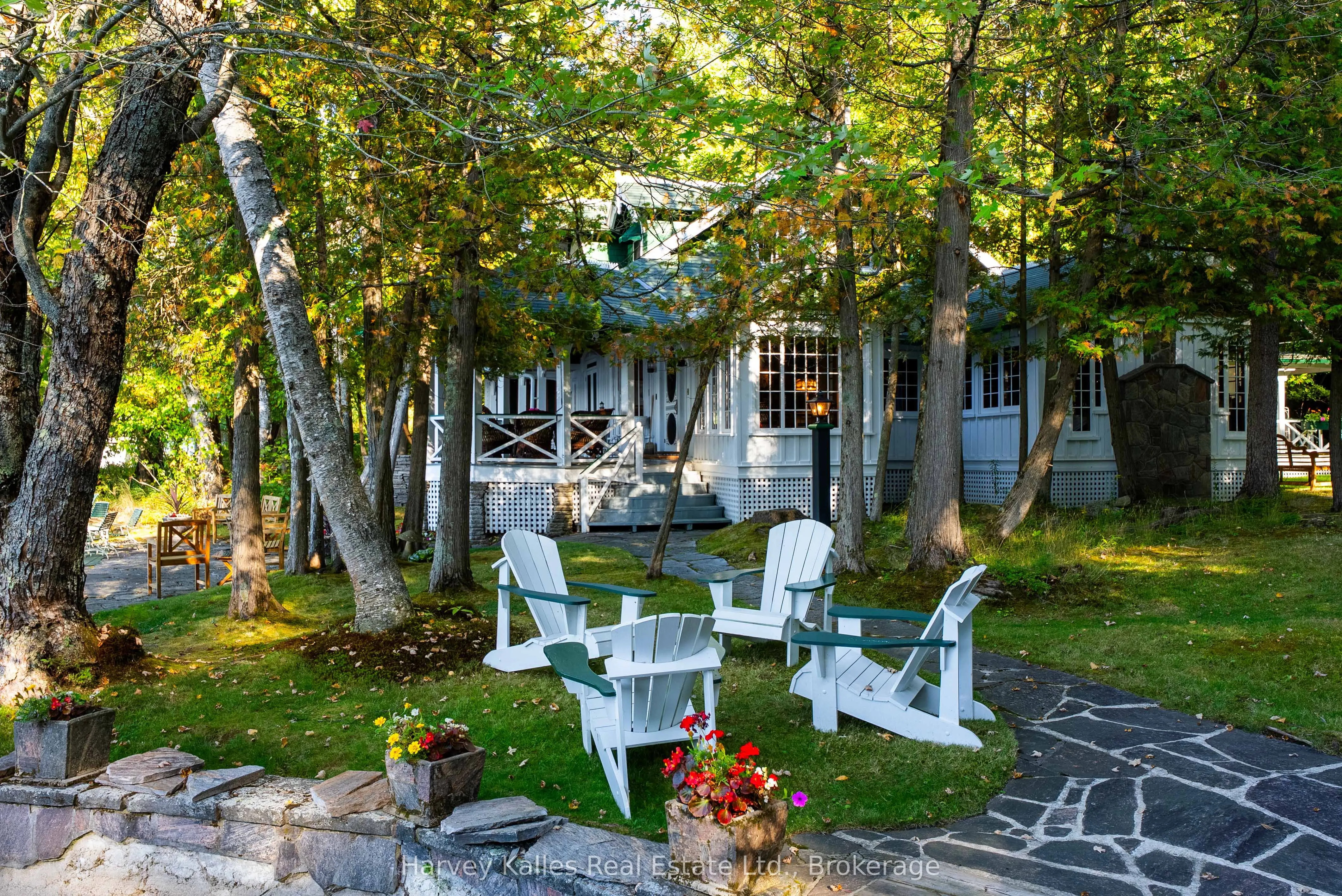 1052 Longhurst Road, #22
