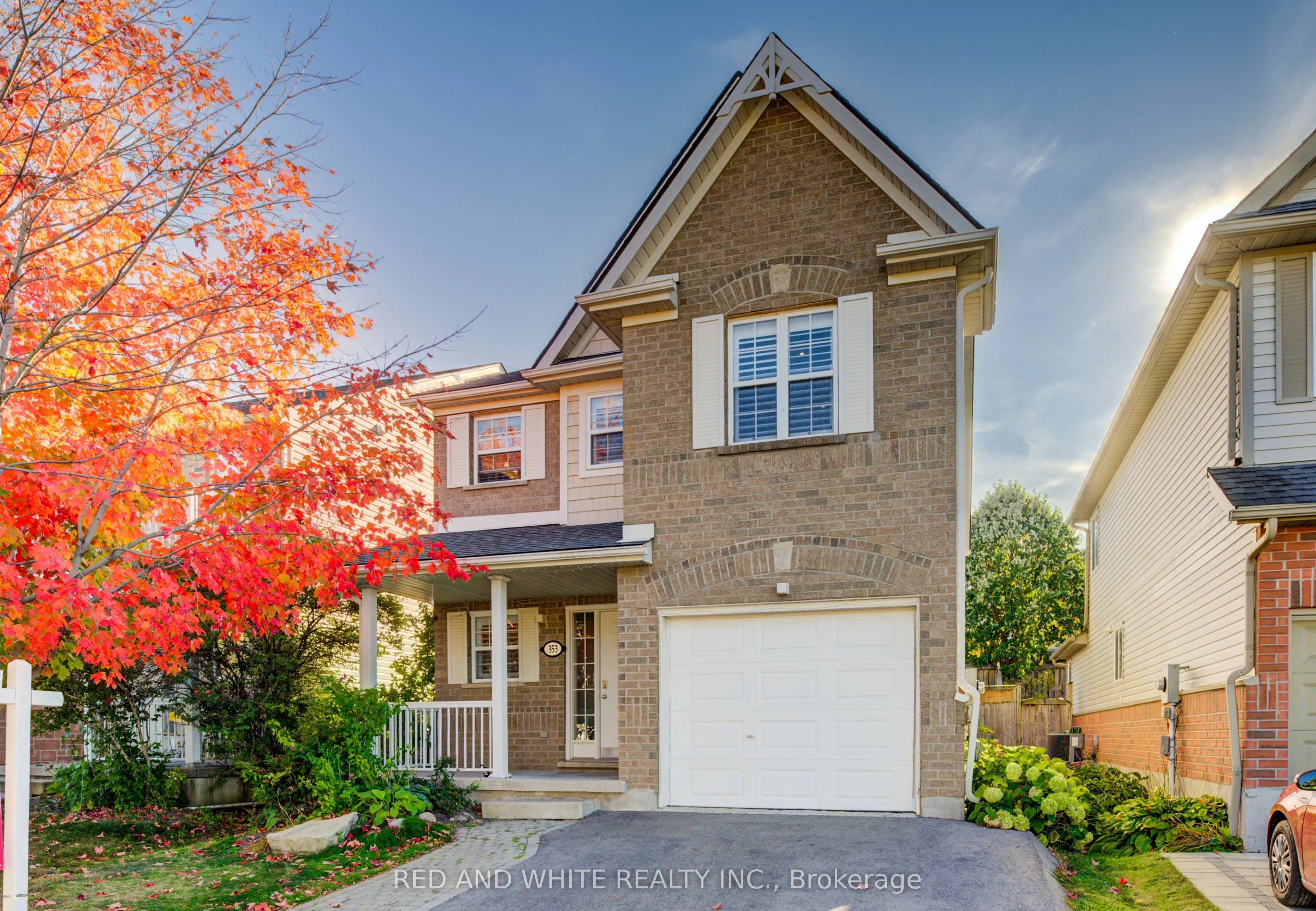 353 Sauve Crescent