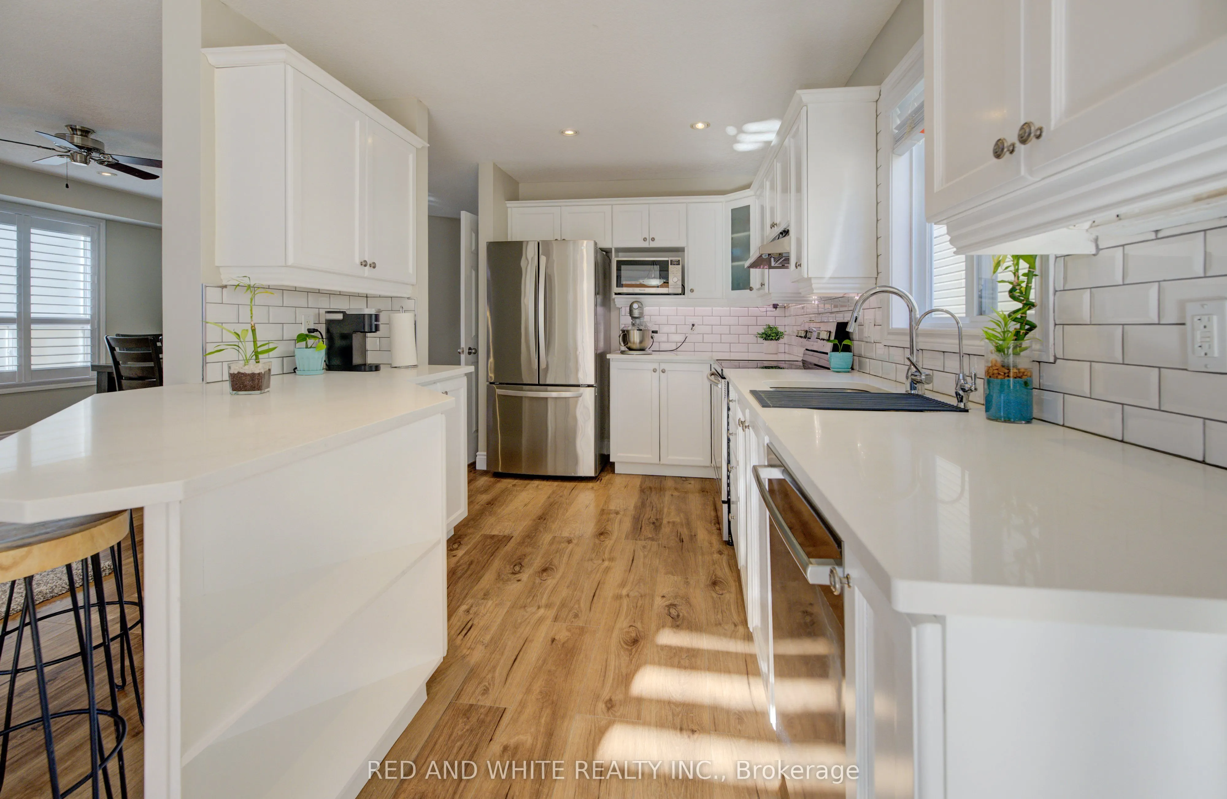 353 Sauve Crescent