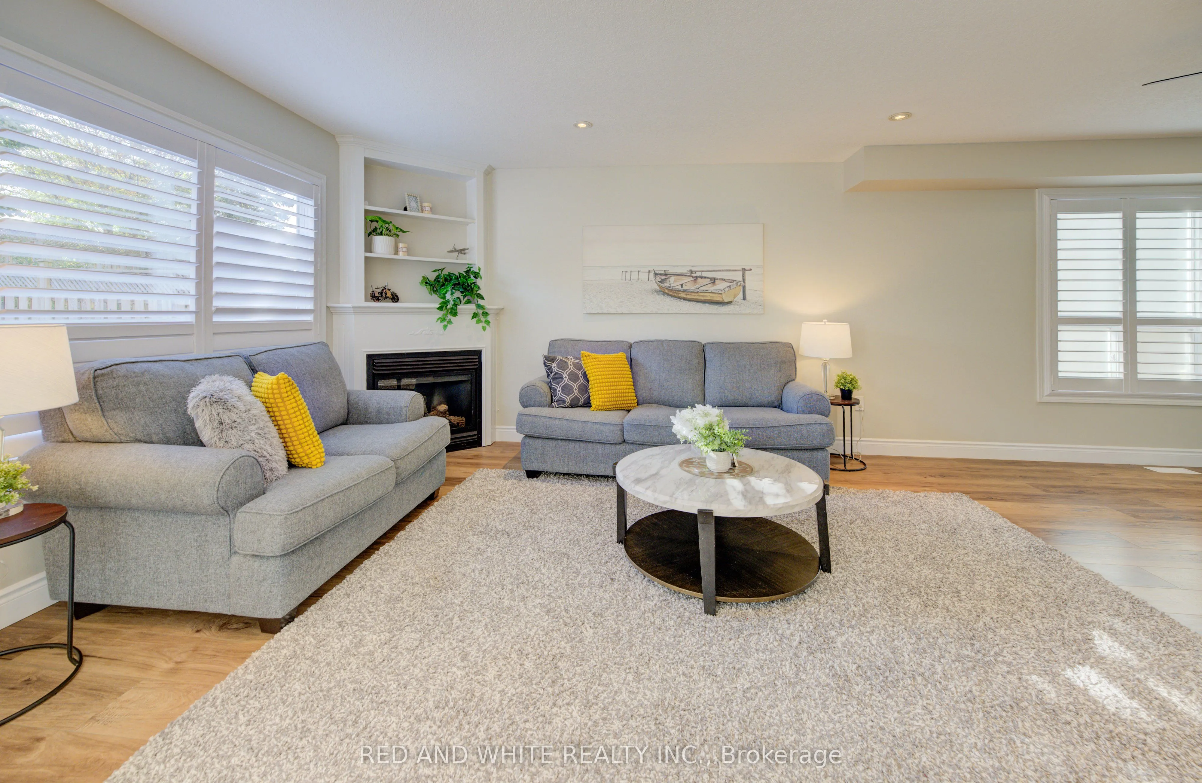 353 Sauve Crescent