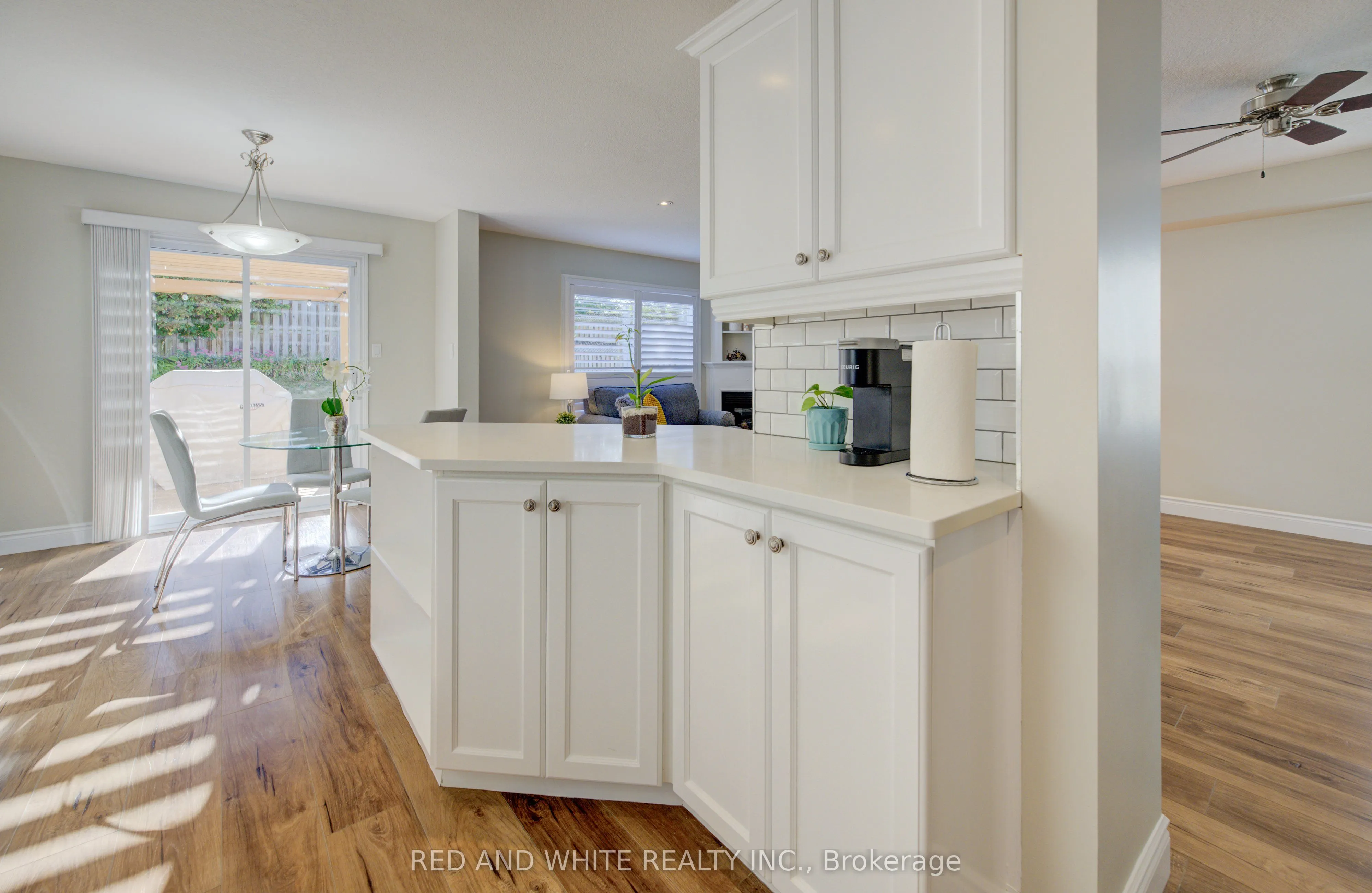 353 Sauve Crescent