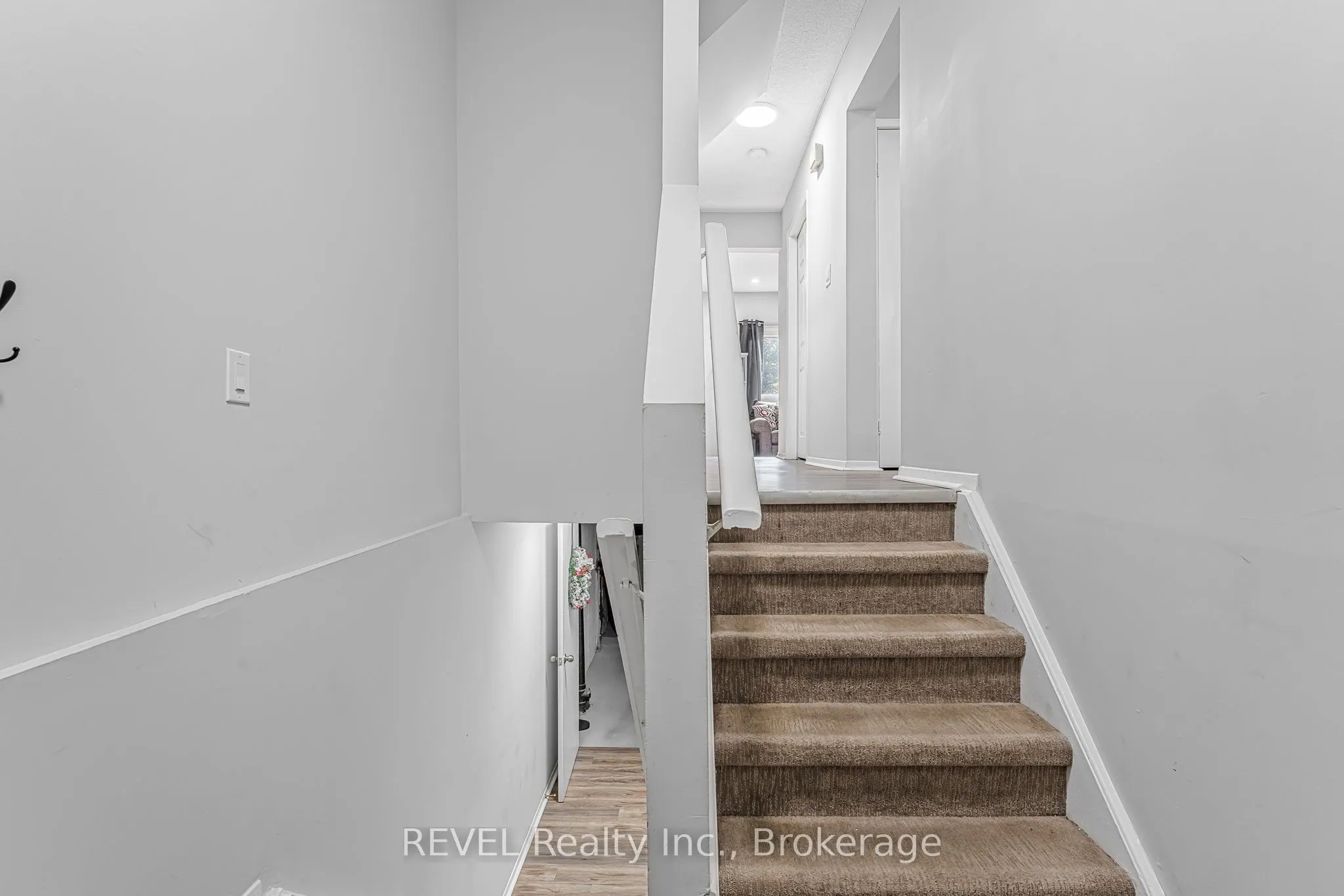 185 Denistoun Street, #79