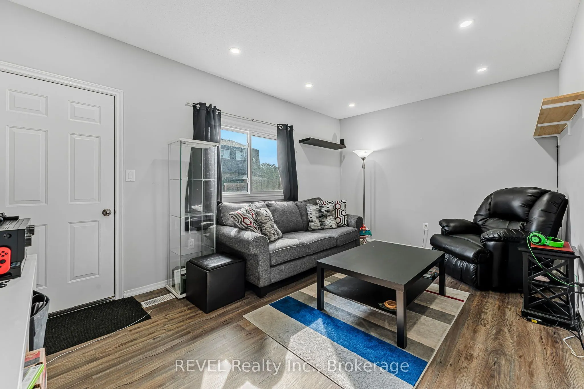 185 Denistoun Street, #79