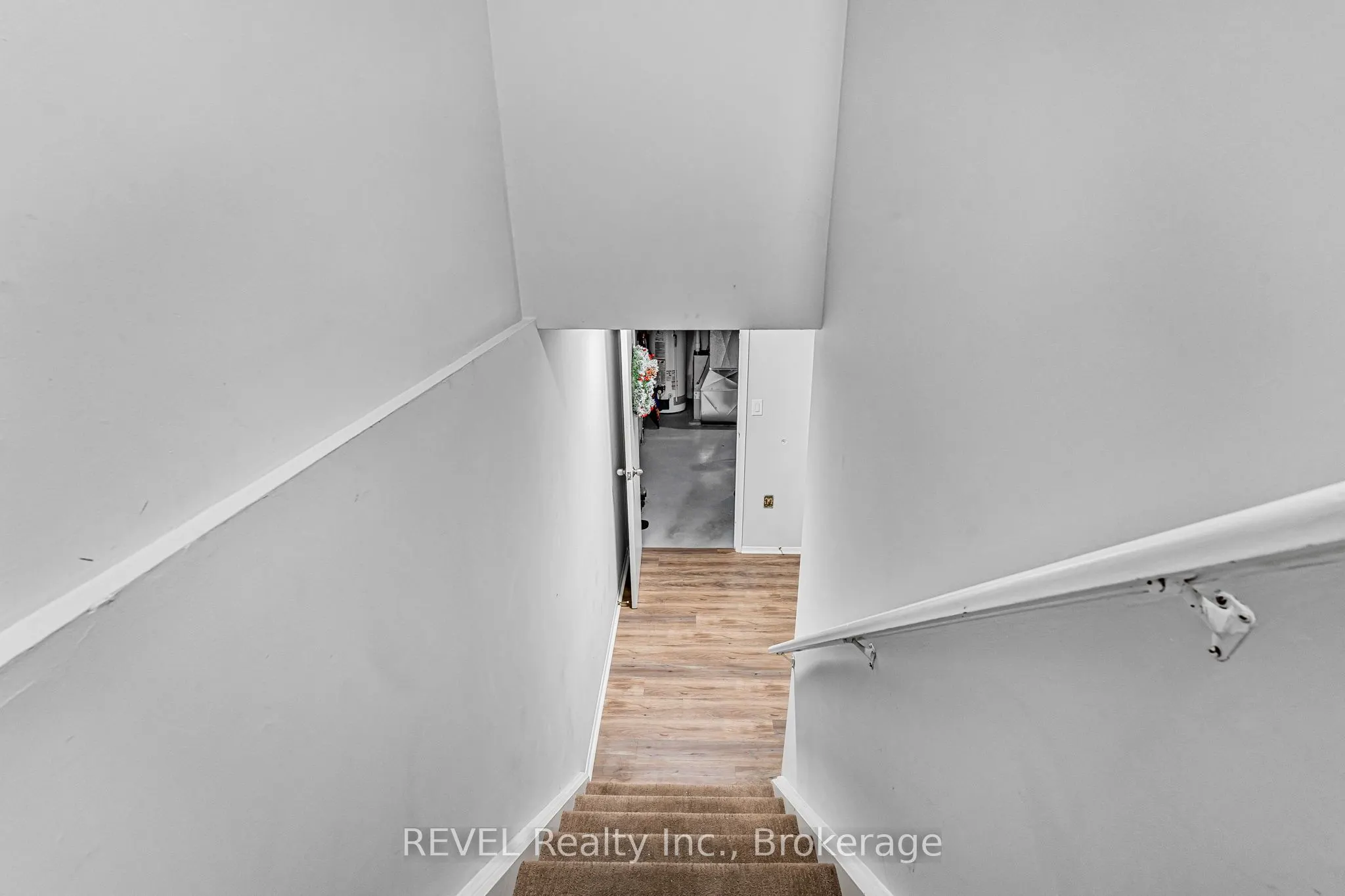 185 Denistoun Street, #79