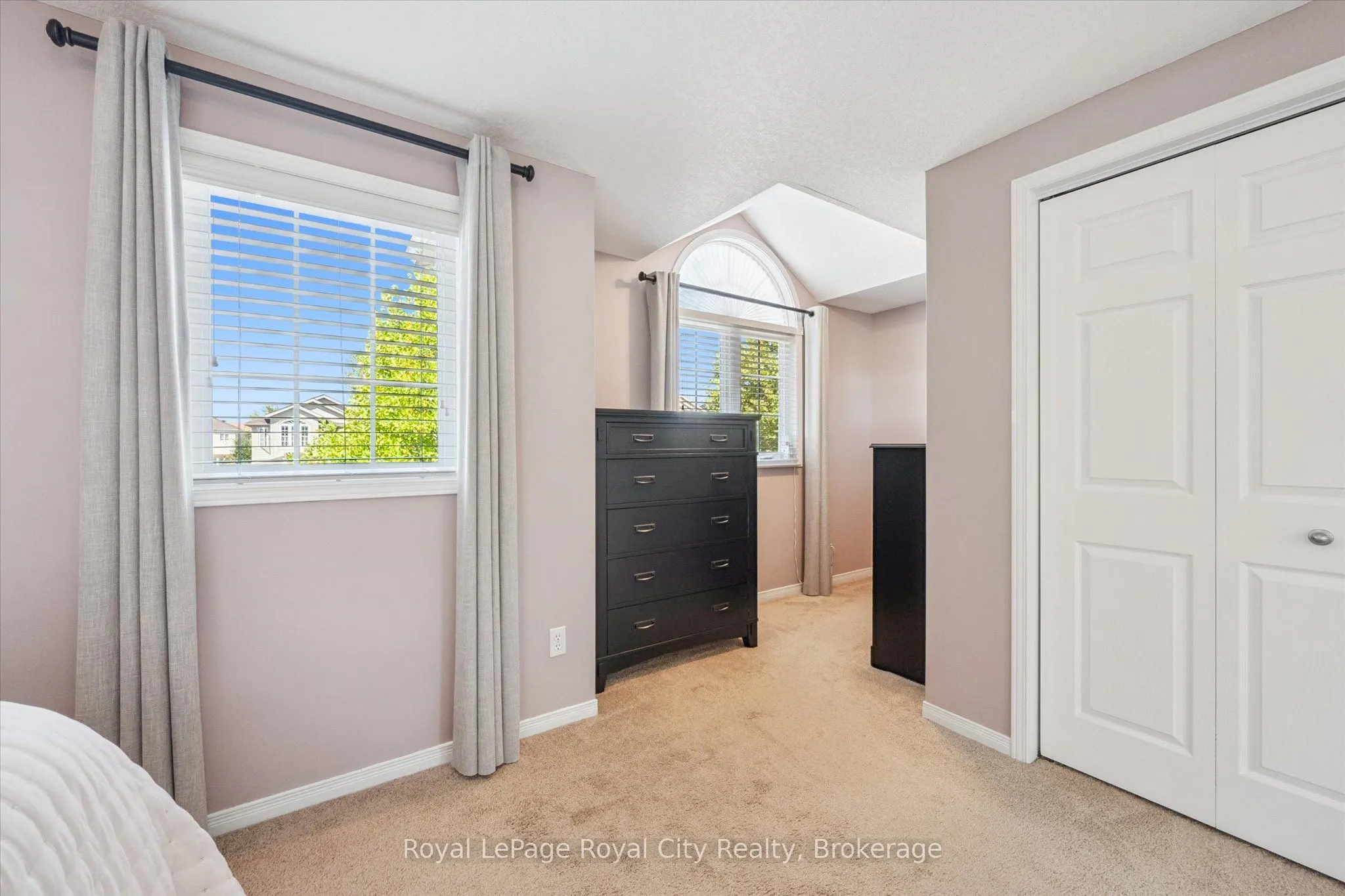 3 Warren Street N