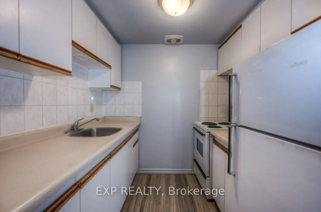 1200 Courtland Avenue E, #42