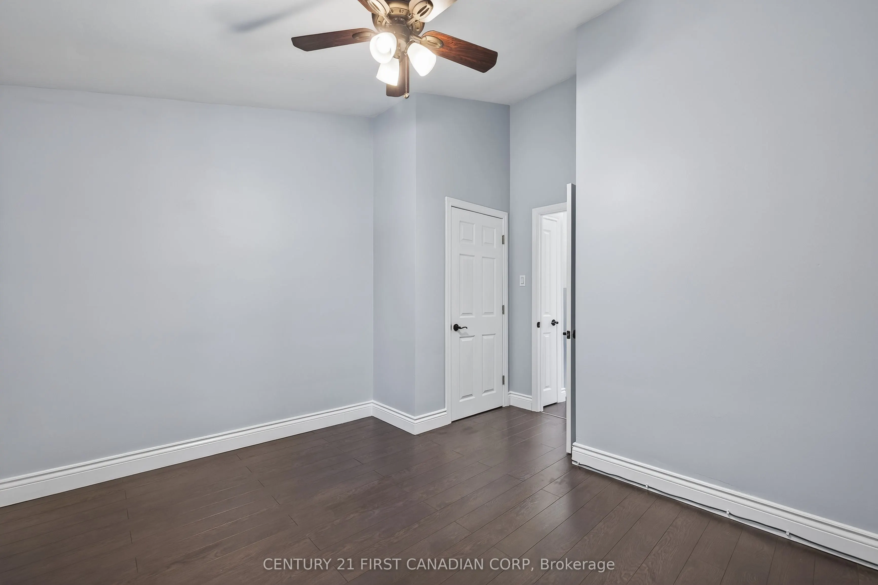 1090 Kipps Lane, #102