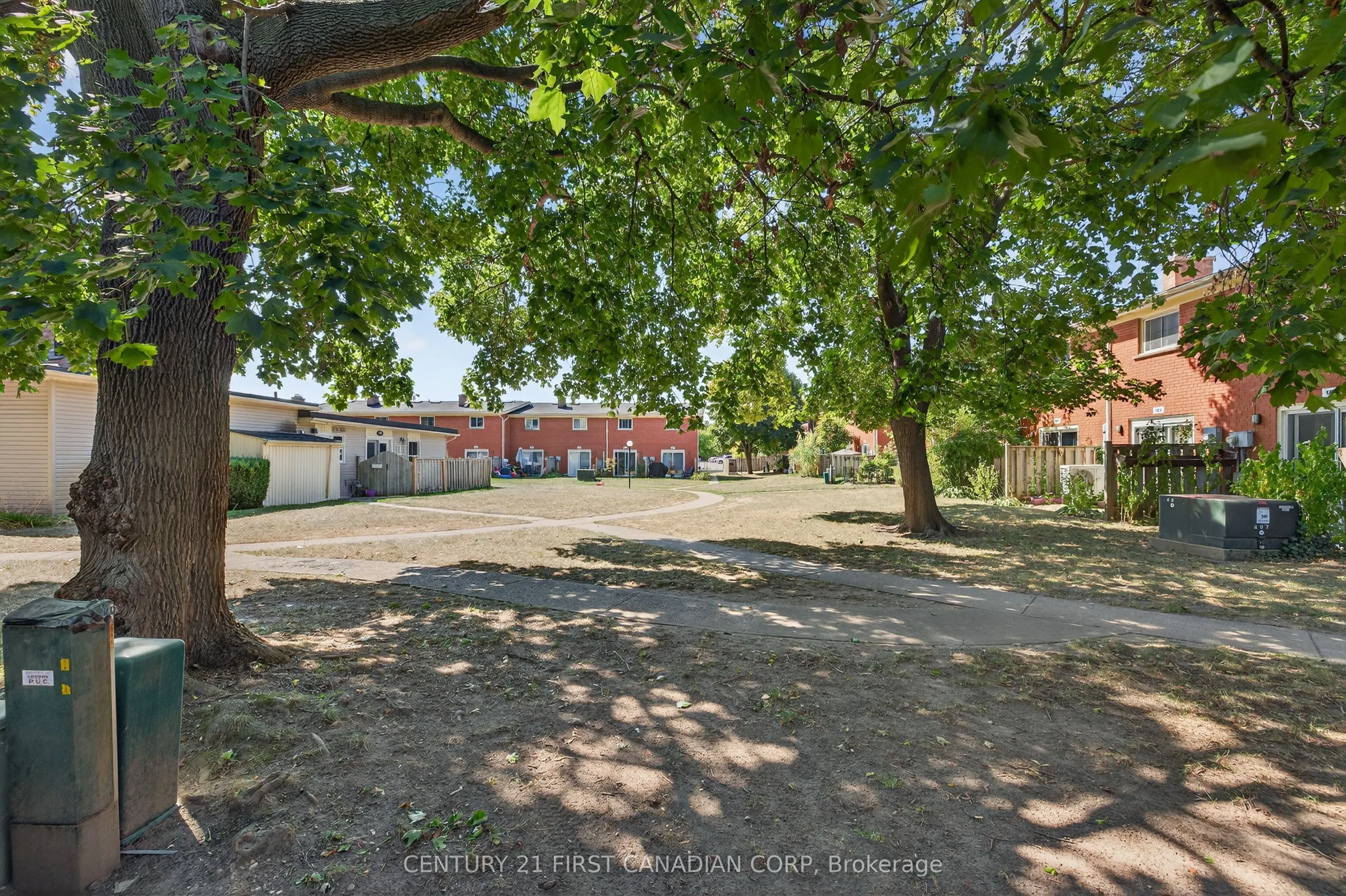 1090 Kipps Lane, #102
