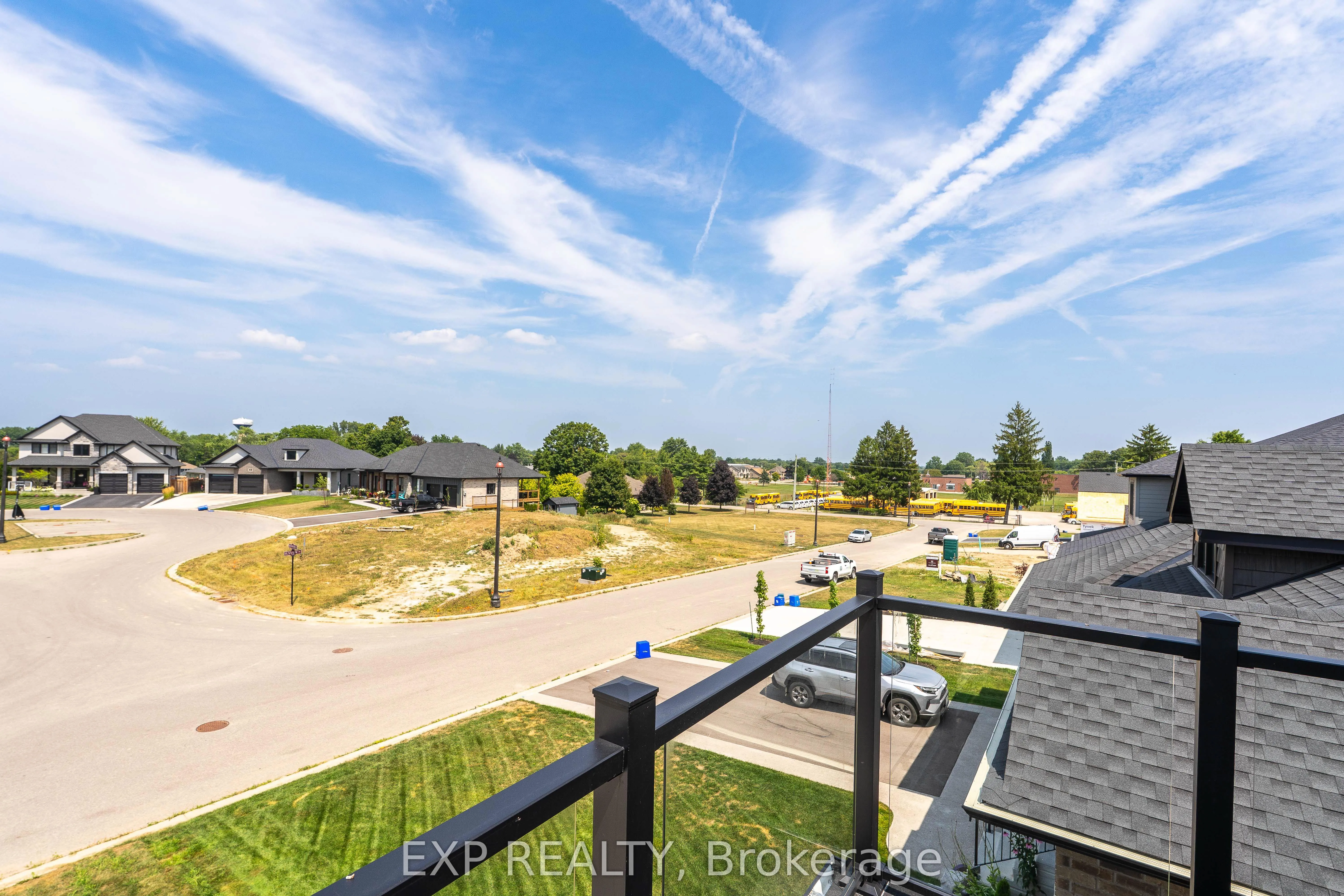 25 Sunview Drive