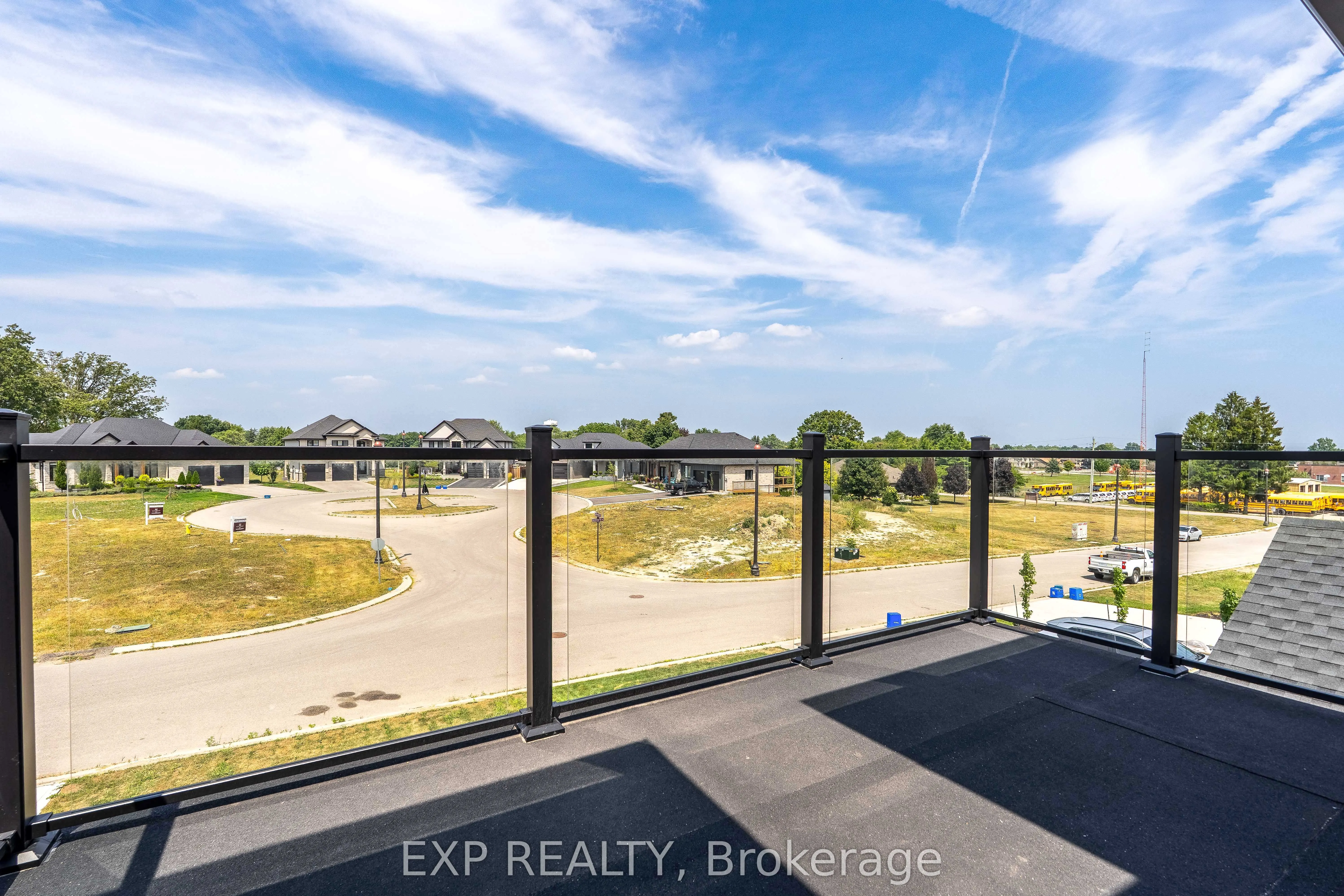 25 Sunview Drive