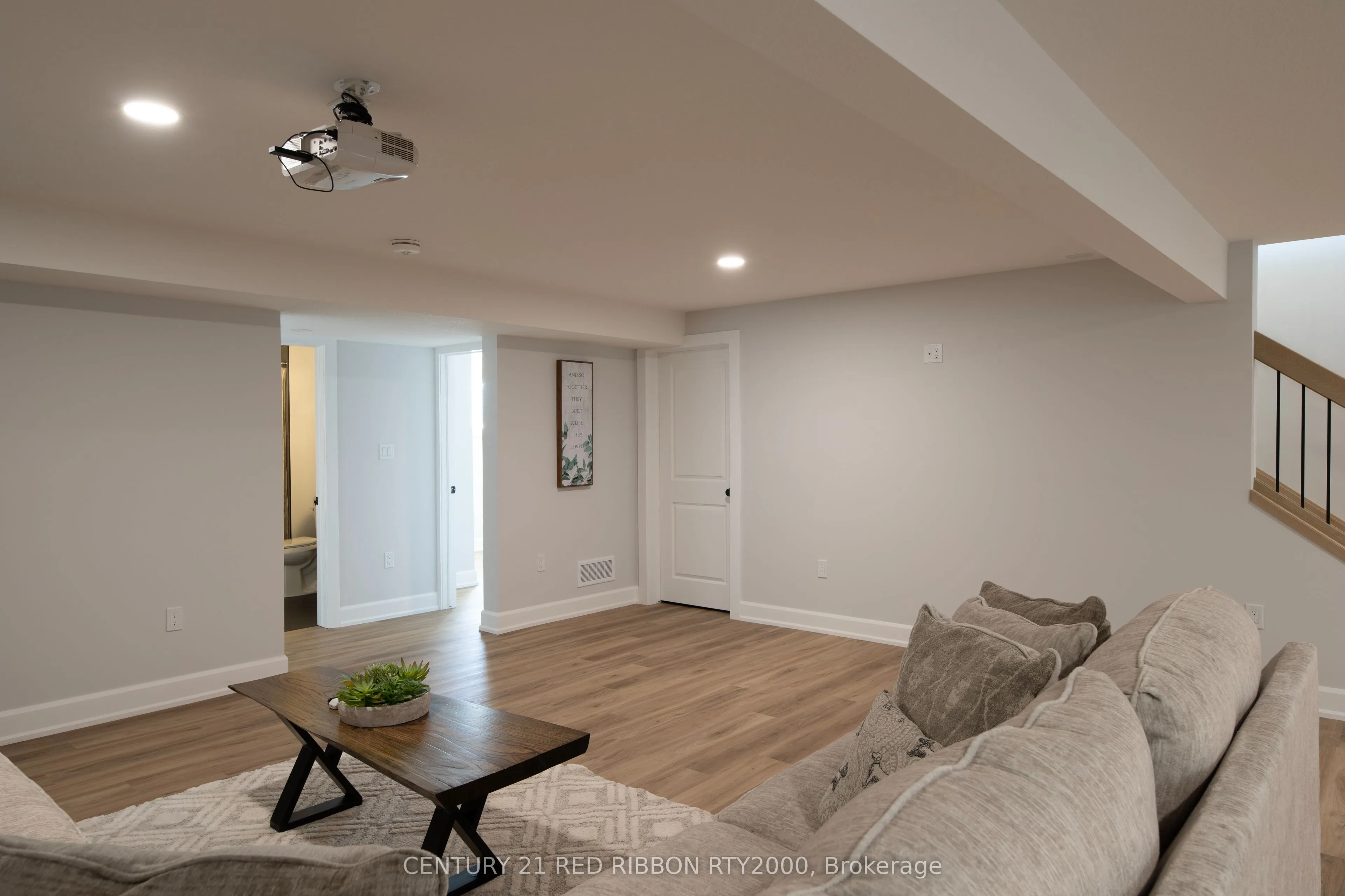 11 BRISCOE Crescent