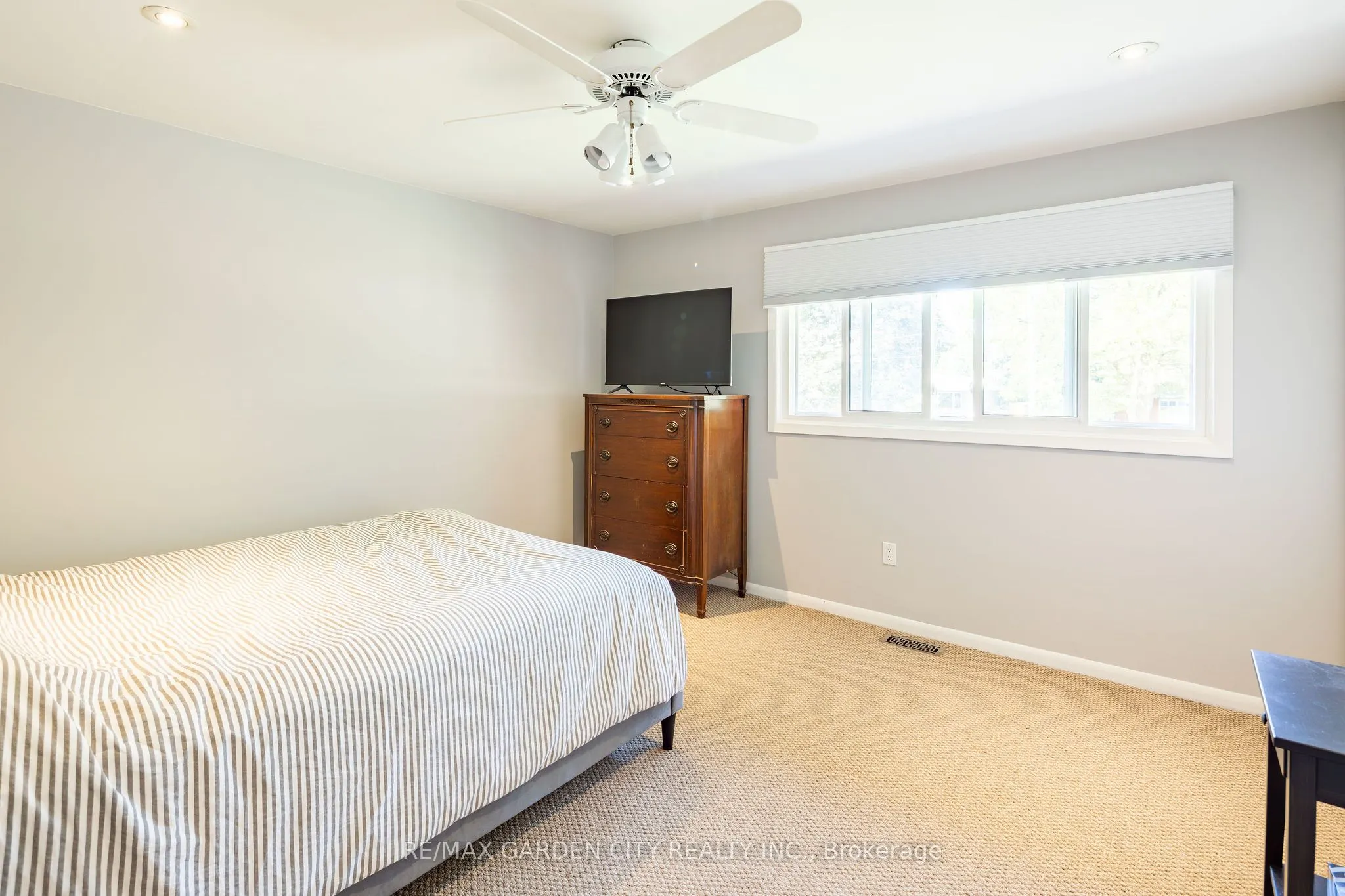 26 Cabot Drive